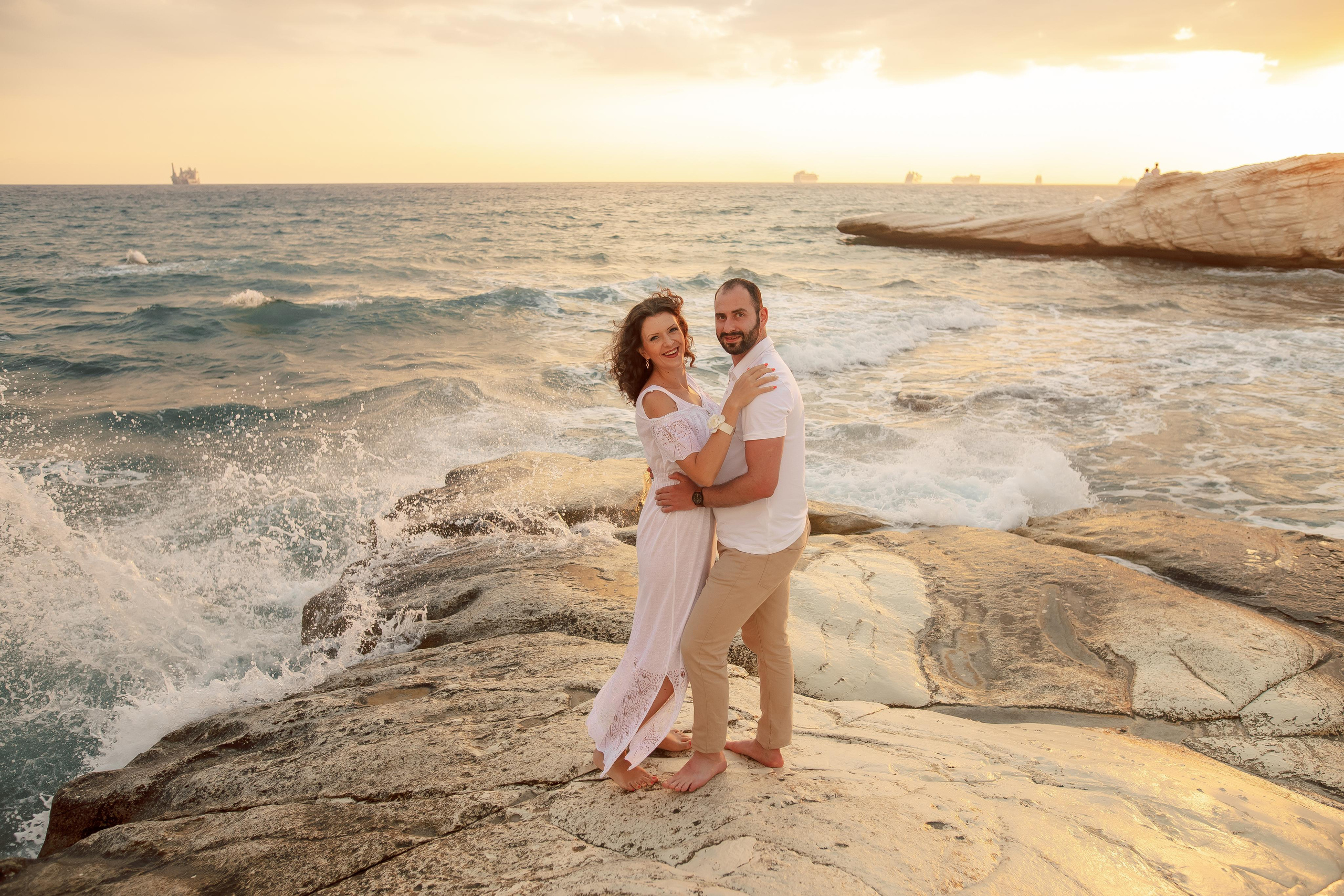 Кристина и Алекс. Лав-Стори. Белые Камни. Photographer in Cyprus