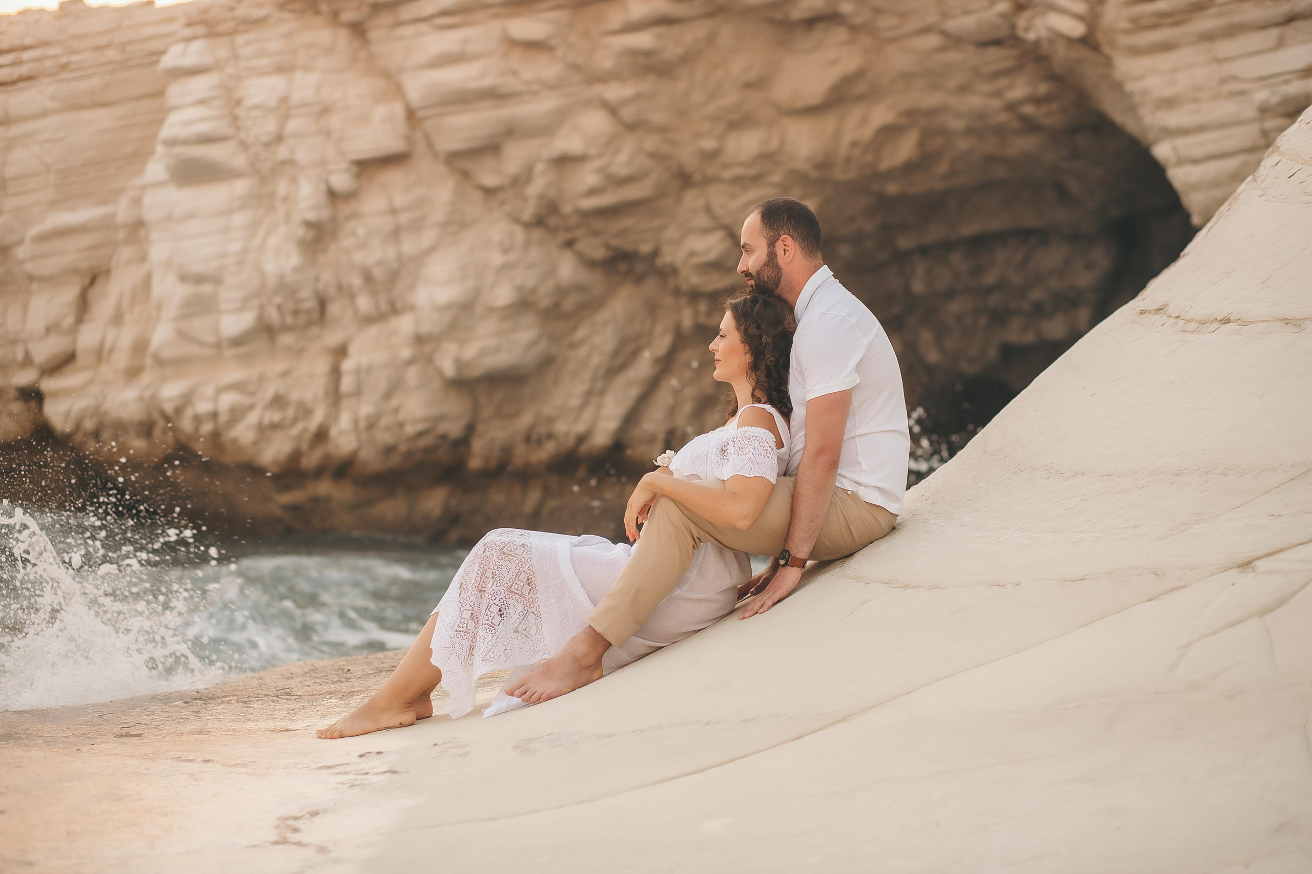 Кристина и Алекс. Лав-Стори. Белые Камни. Photographer in Cyprus