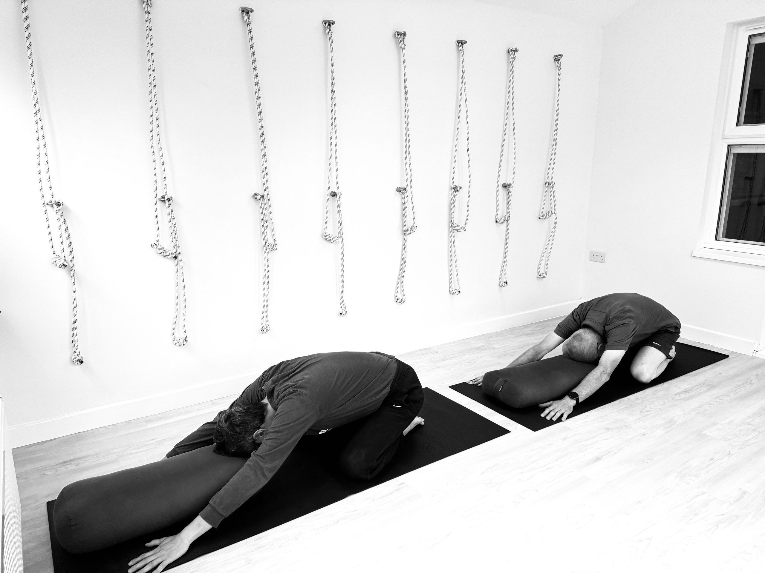 Iyengar yoga in Solihull studio, Small group yoga lessons