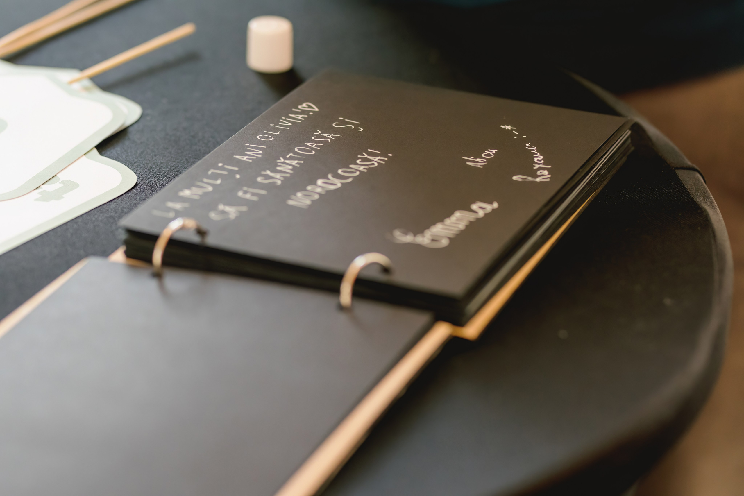 Fotografie De Botez MdimaFotoStudio. MDimaFotoStudio. Fotograf de nuntă, evenimente private și de familie