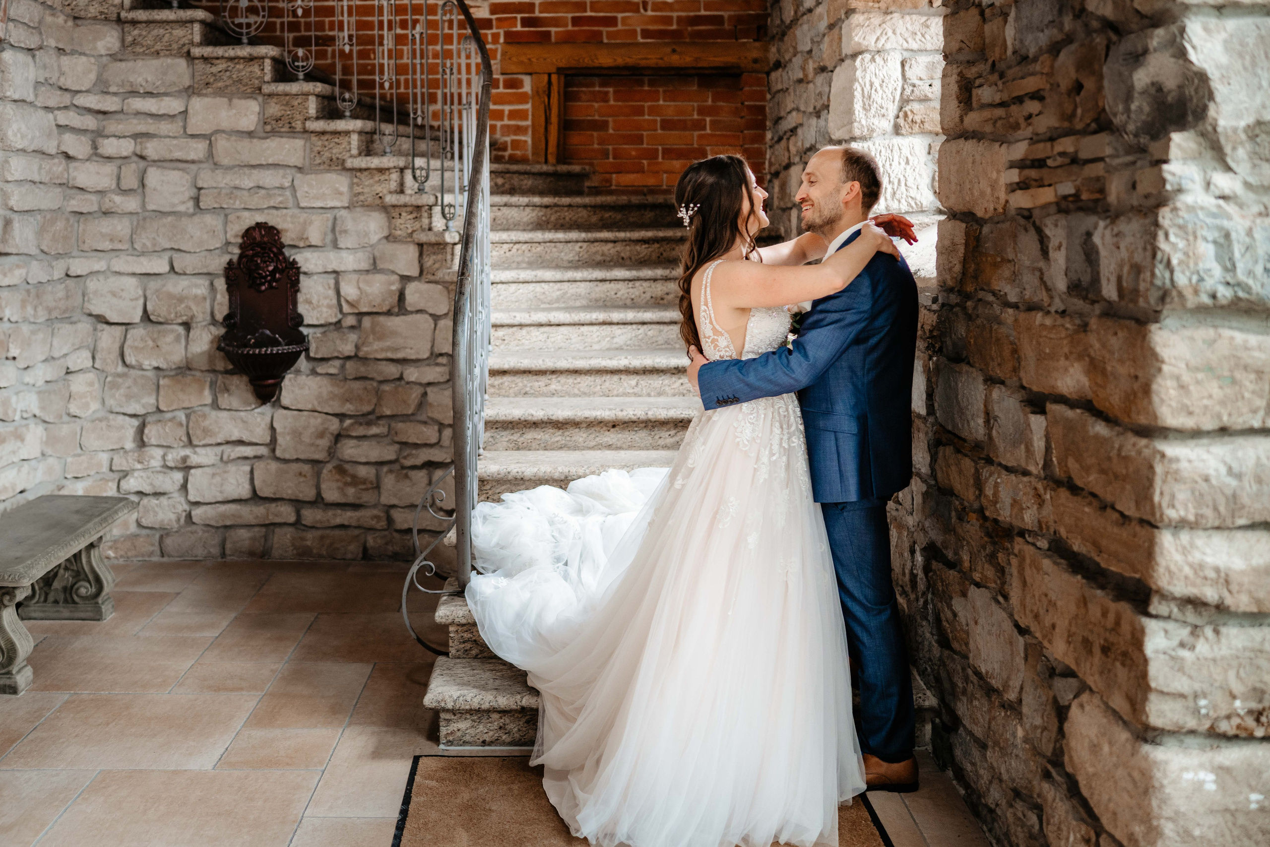 Hochzeit von Karoline & Martin im Hofgut Domäne Hechingen | GentleFrame Hochzeitsfotografie. Authentische, emotionale, zeitlose Hochzeitsfotografie aus Albstadt