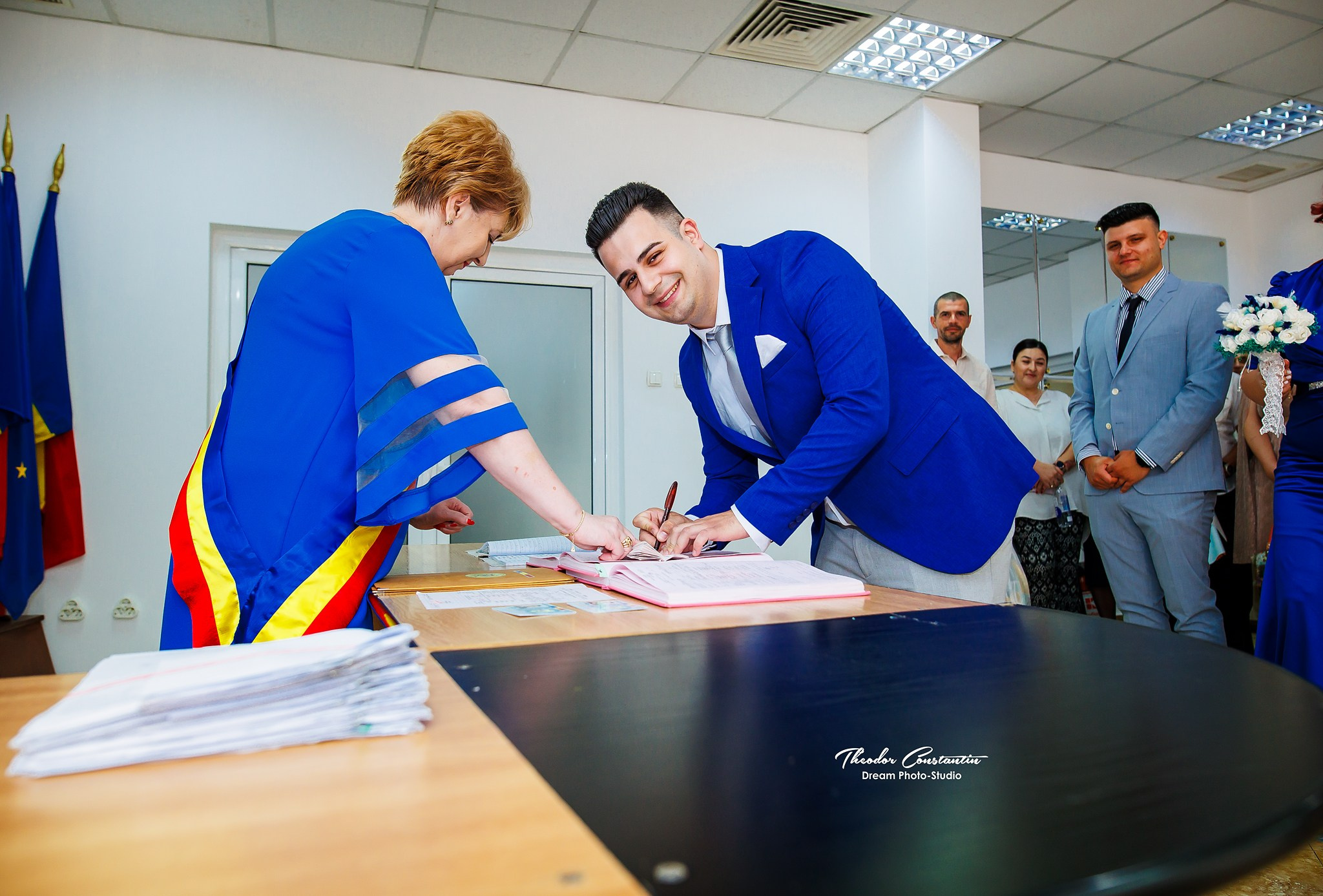 Logodna. Dream Studio Galați – ședințe foto profesionale pentru familie, portrete și evenimente