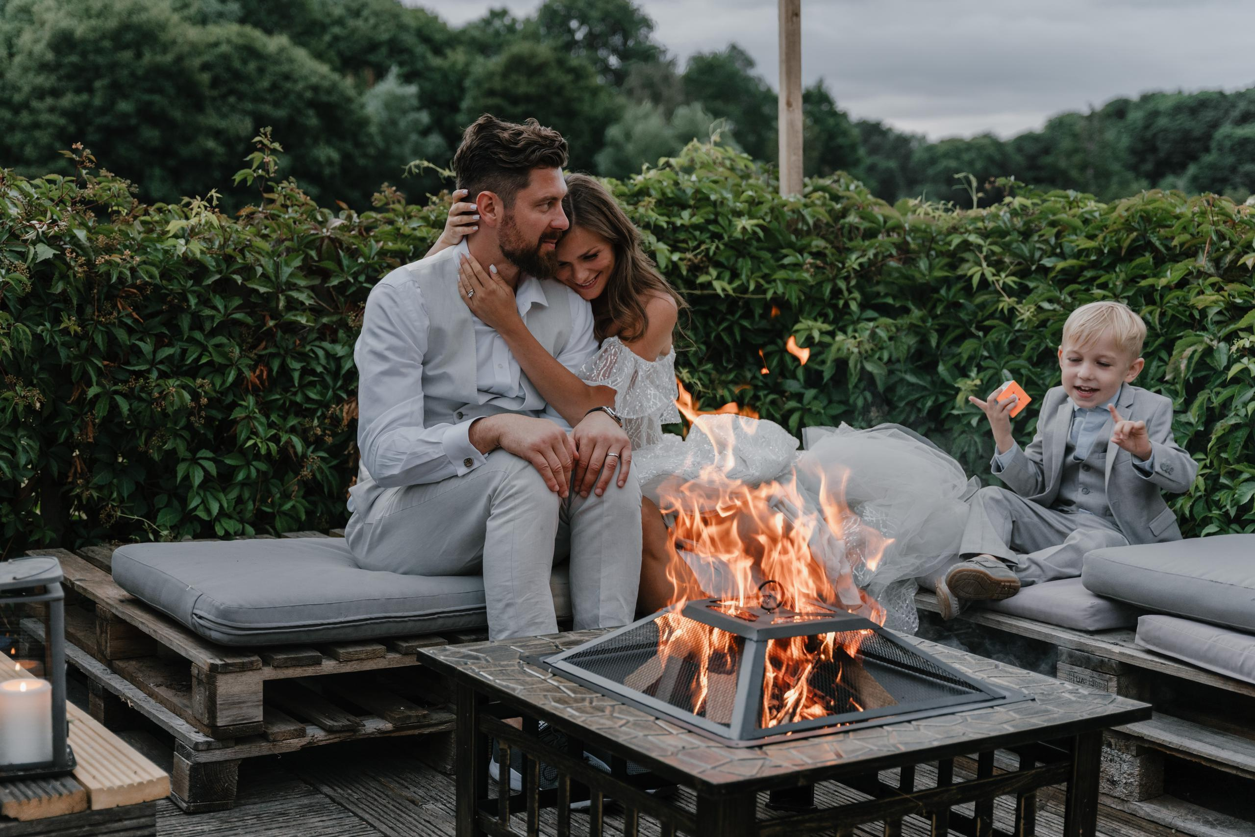 Intimate wedding day at Hertfordshire. London Wedding Photographer|Natasha Ferreira