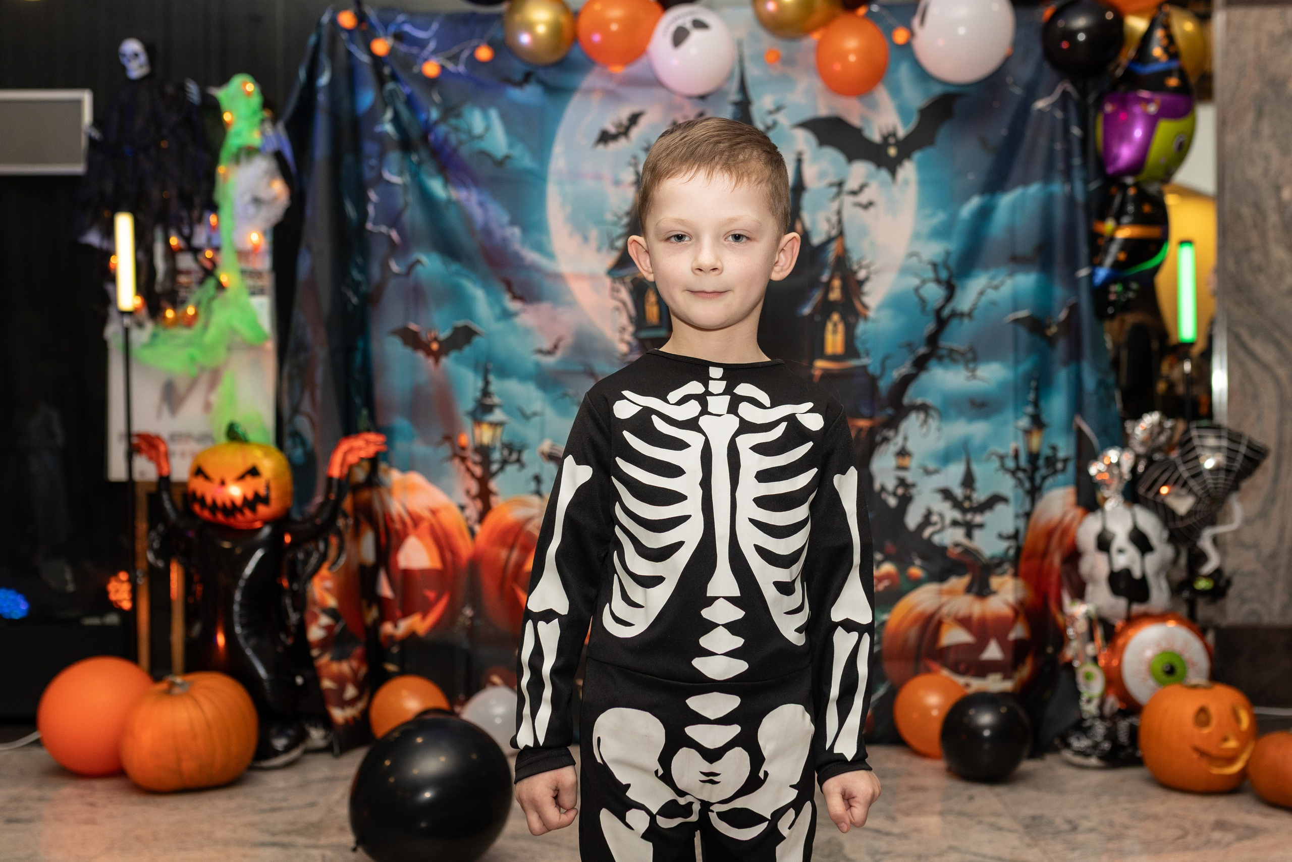 Leo dance studio Helloween 2025. Семейный и детский фотограф в Варшаве Мила Бобровская