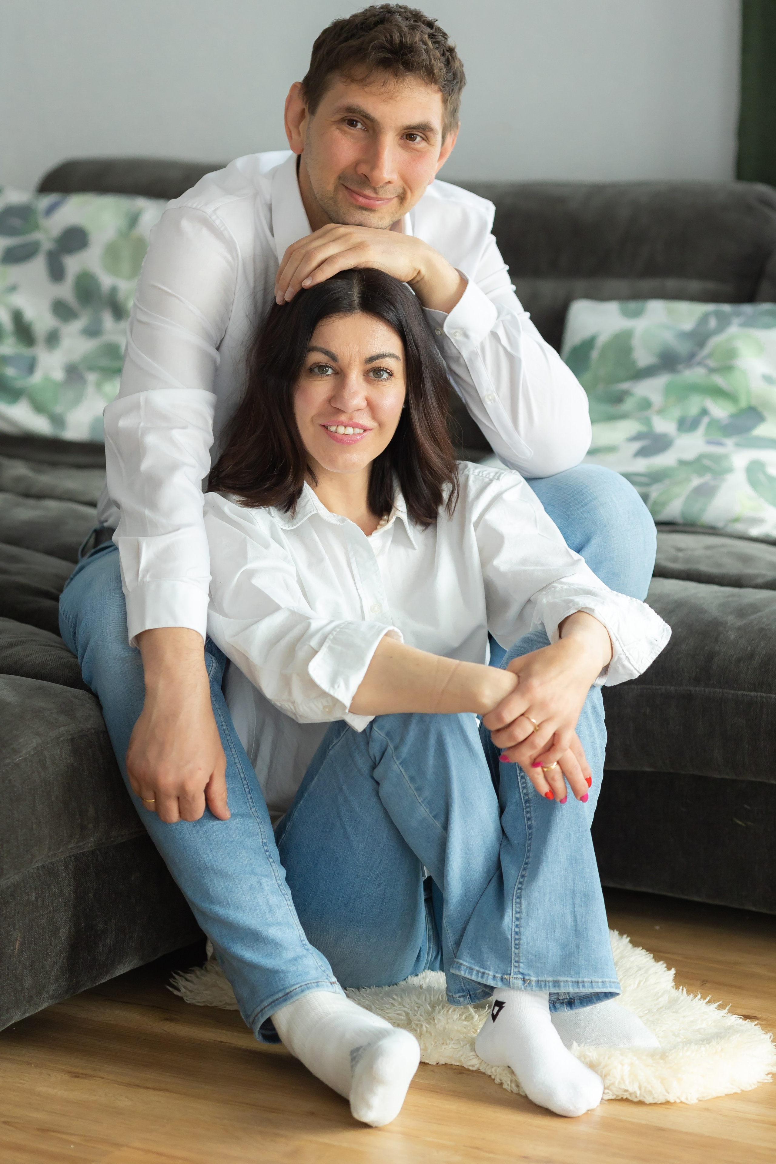 Familienfotografie Lindenberg, Familienfotograf Allgäu, Familien Fotoshooting Bayern, Kinder und Eltern Fotoshooting Lindenberg, Familienportraits Allgäu, Professionelle Familienfotografie Bayern, Familienfotos draußen Lindenberg, Familienbilder drinnen Allgäu, Outdoor Familienfotos Bayern, Familienshooting Lindenberg