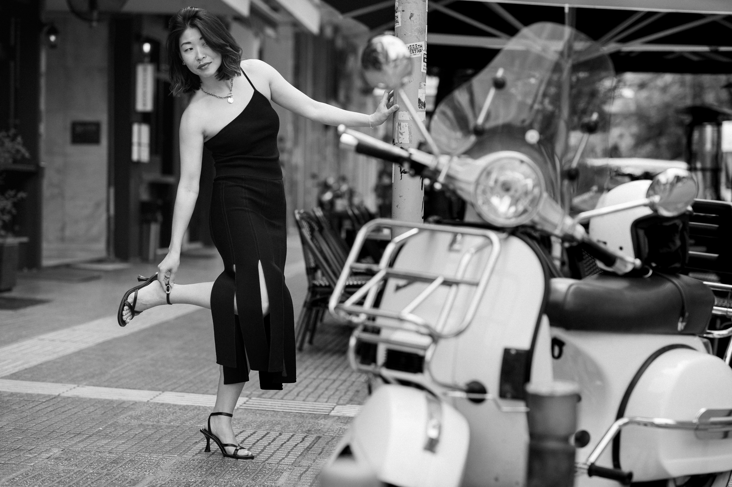 Julia street style. Семейная, детская, портретная и предметная фотосъемка в Салониках