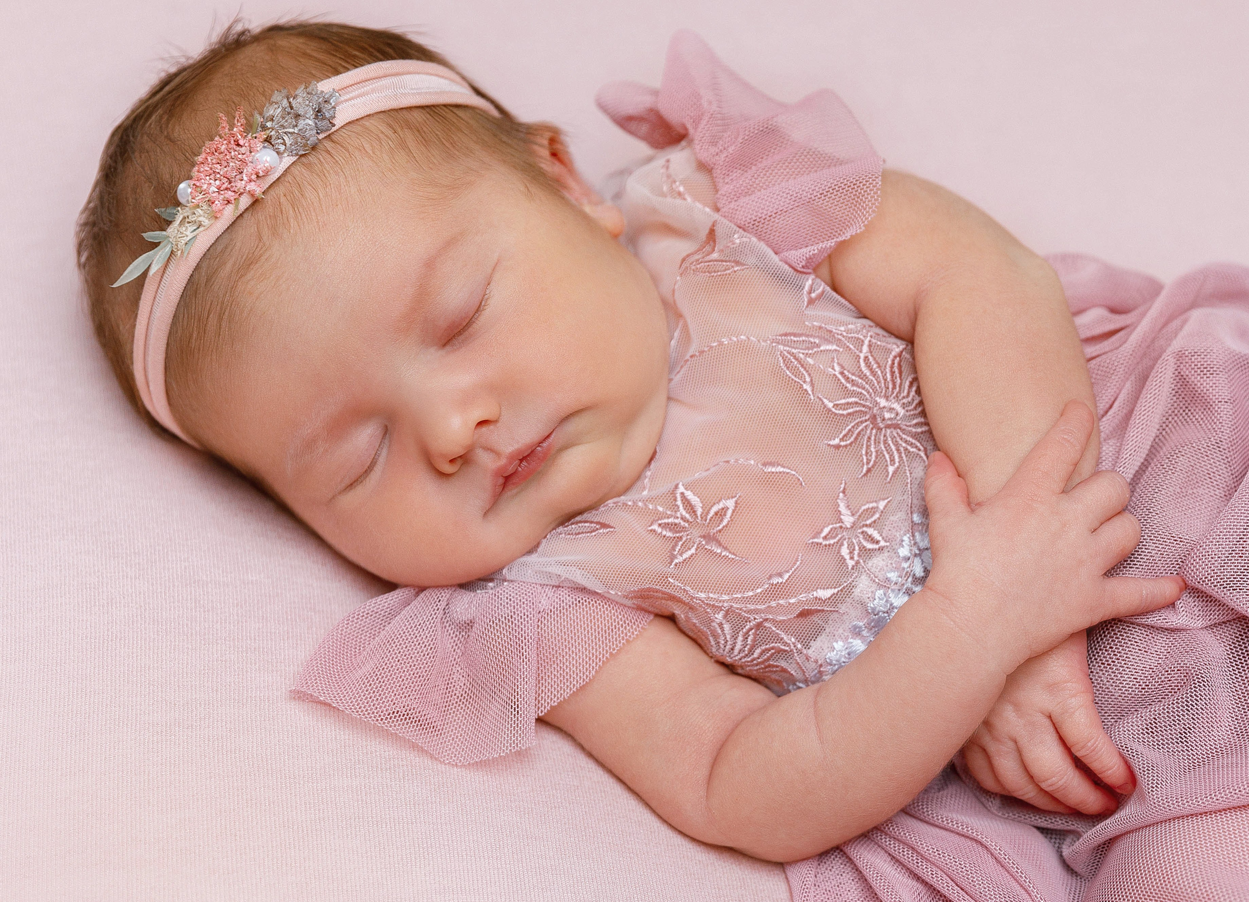 NEWBORN. Silvia Stamati Photography Helsinki