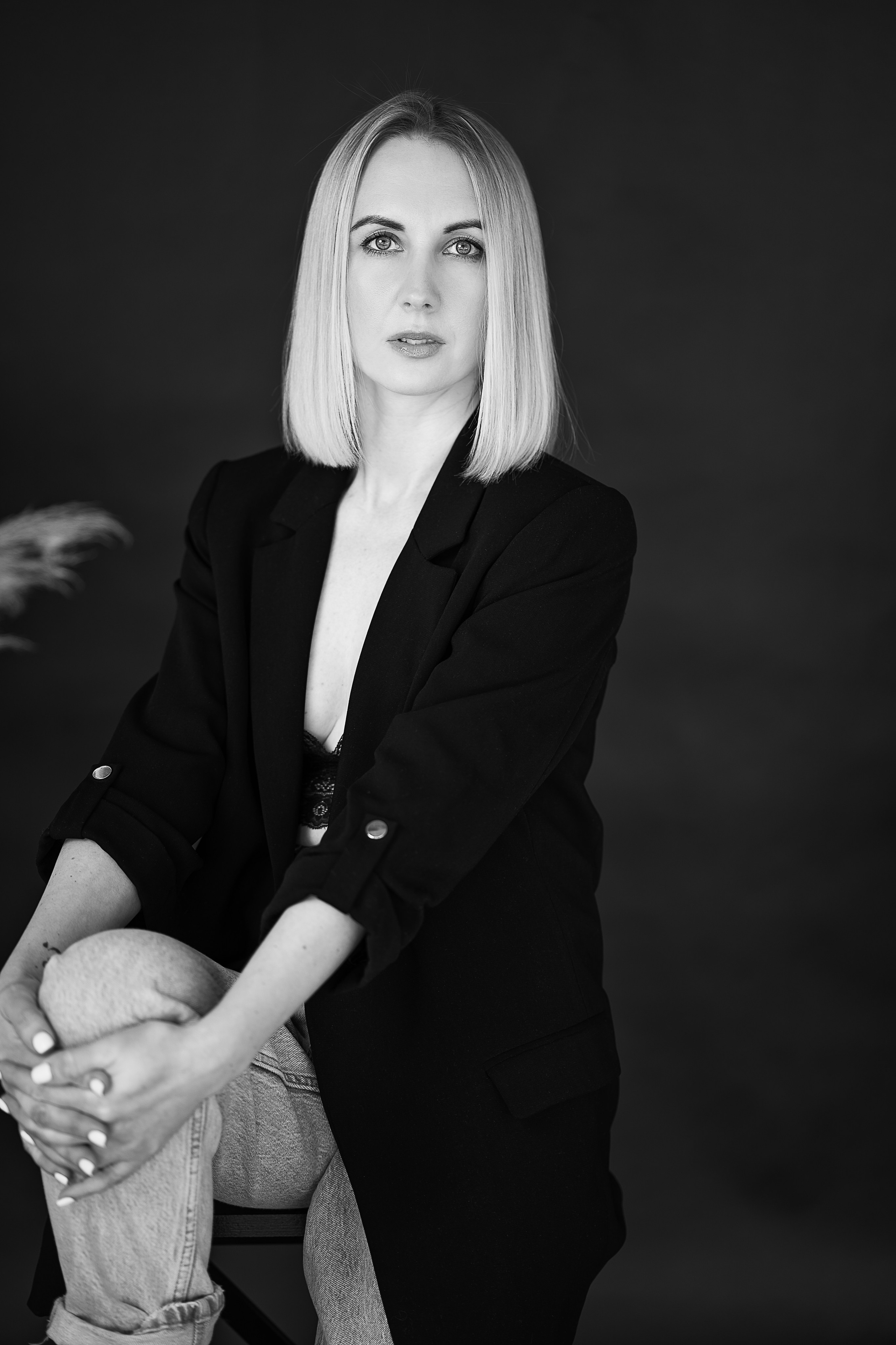 Cozy studio portrait. Family, Lifestyle and Portrait photograher in Trier, Germany