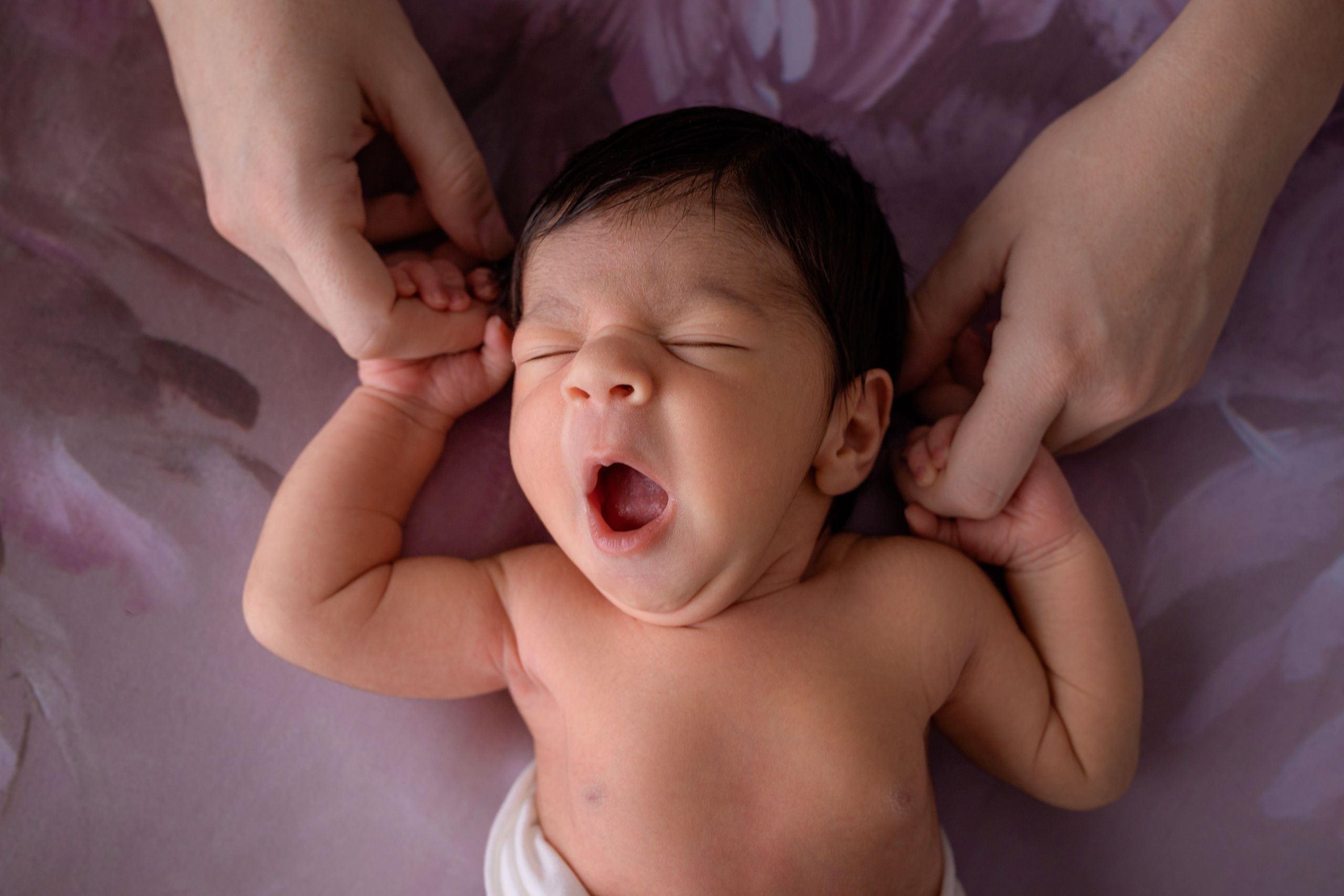 Neugeborene (klassisch). Hochzeitsfotograf München Taufe Familienfotograf Tanja Mauke