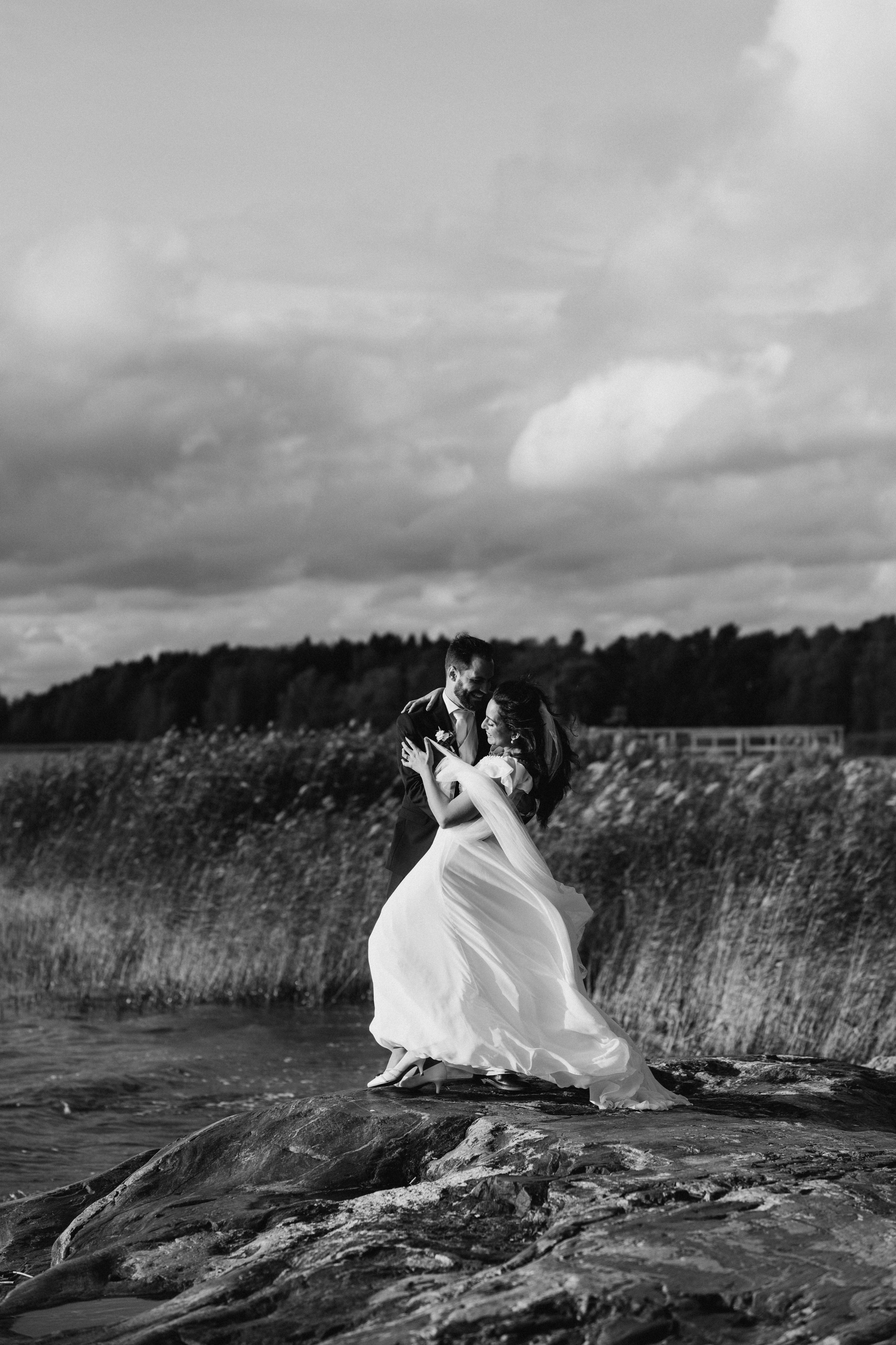 W&S. Wedding and portrait photographer in Helsinki Vickan O