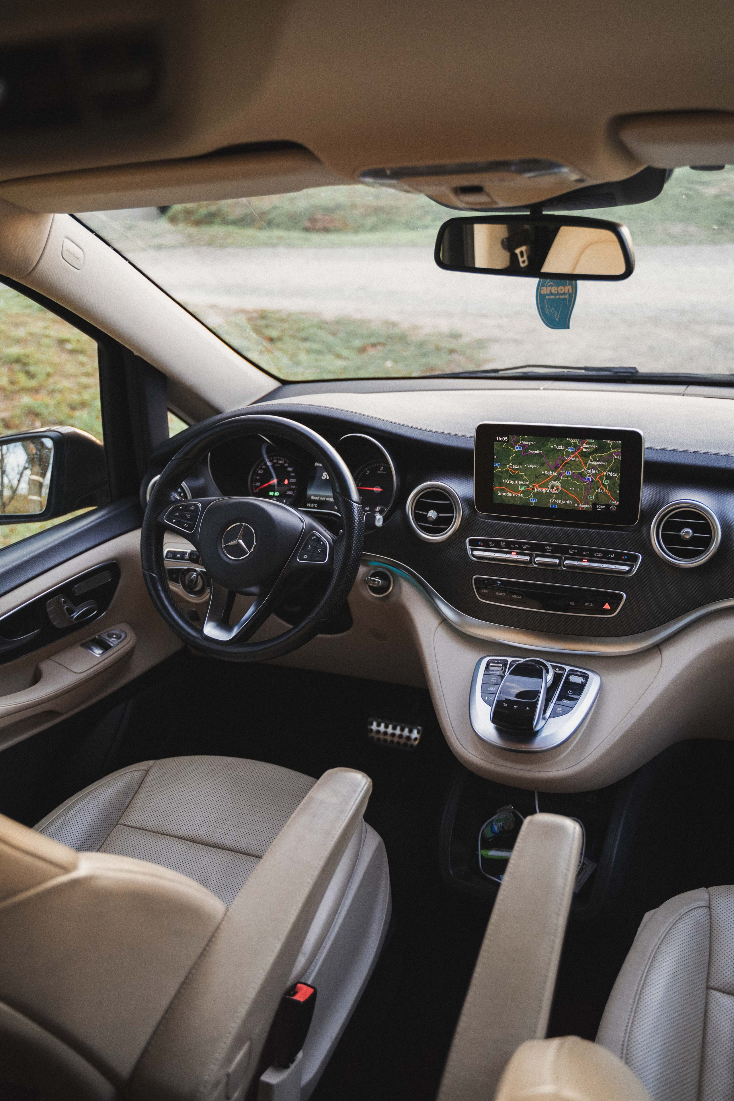 V class. Zhukov studio