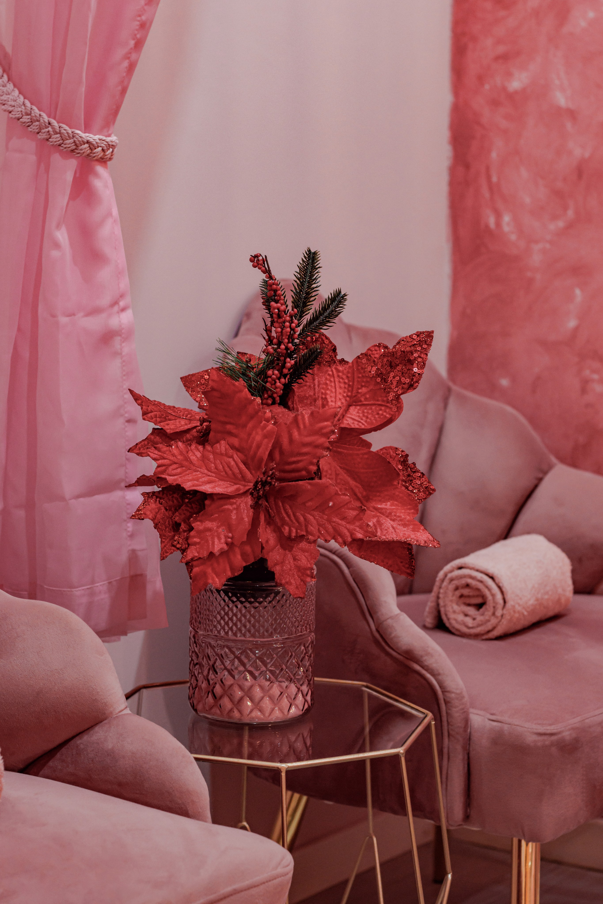 Salón de uñas. Fotógrafo de retrato, familia y reportajes en Valencia | España | Europa Vitalii Lumier