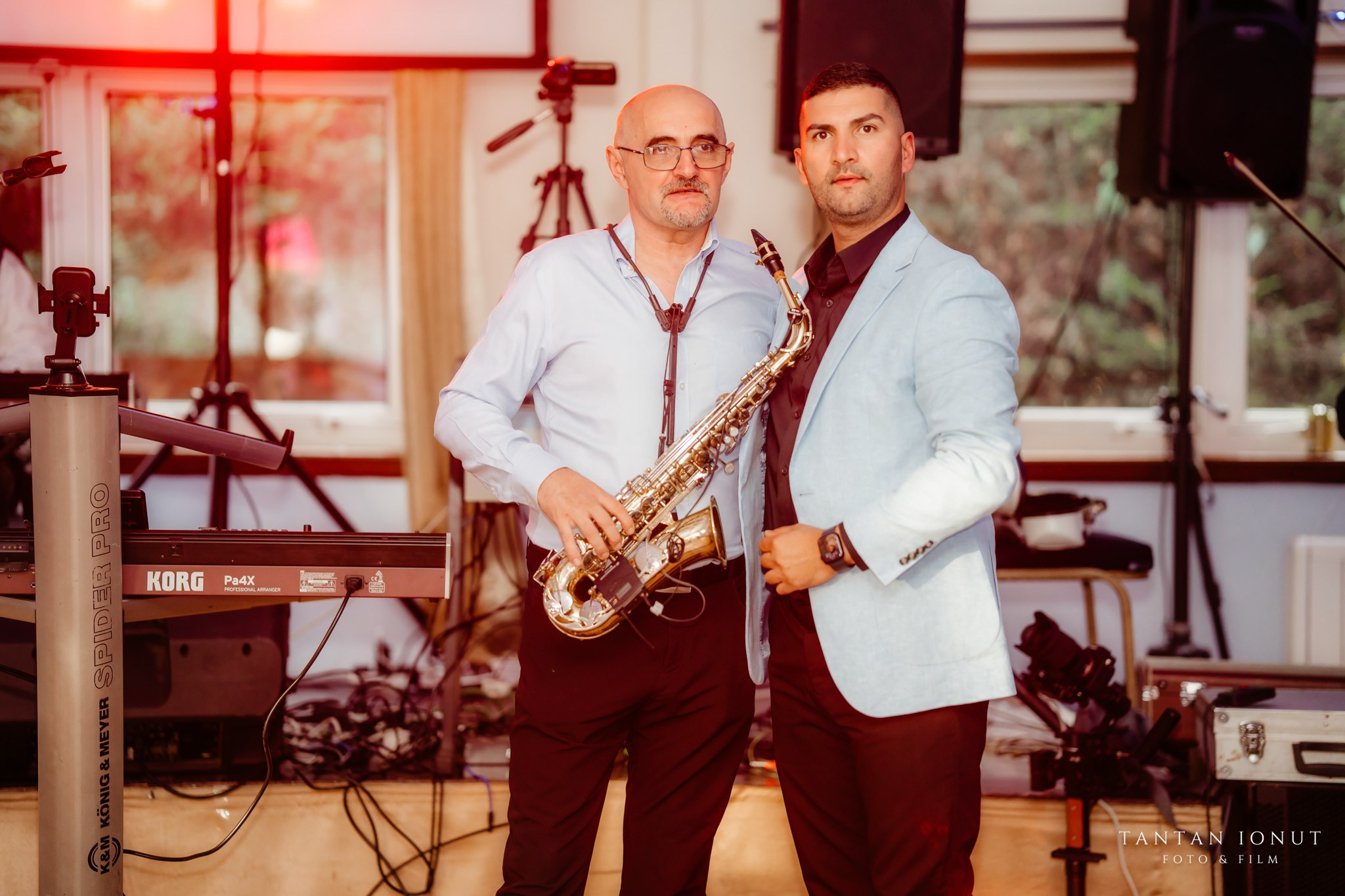 Fotograf roman in anglia, nunta in bridgwater, nunta in bristol, foto-video in uk, tantanionut, fotograf in uk, bogdan durus. TANTAN IONUT FOTO & FILM