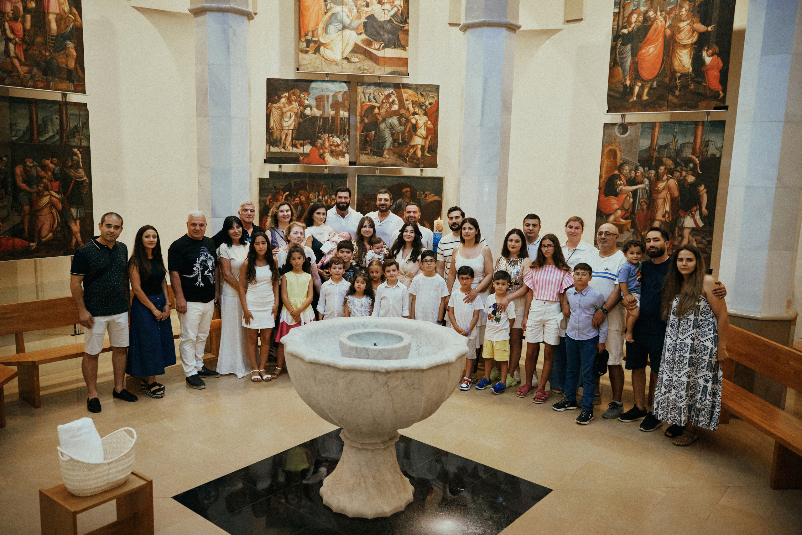 Крещение. Мкртутюн. Фотограф в Барселоне Жанна Захарченко