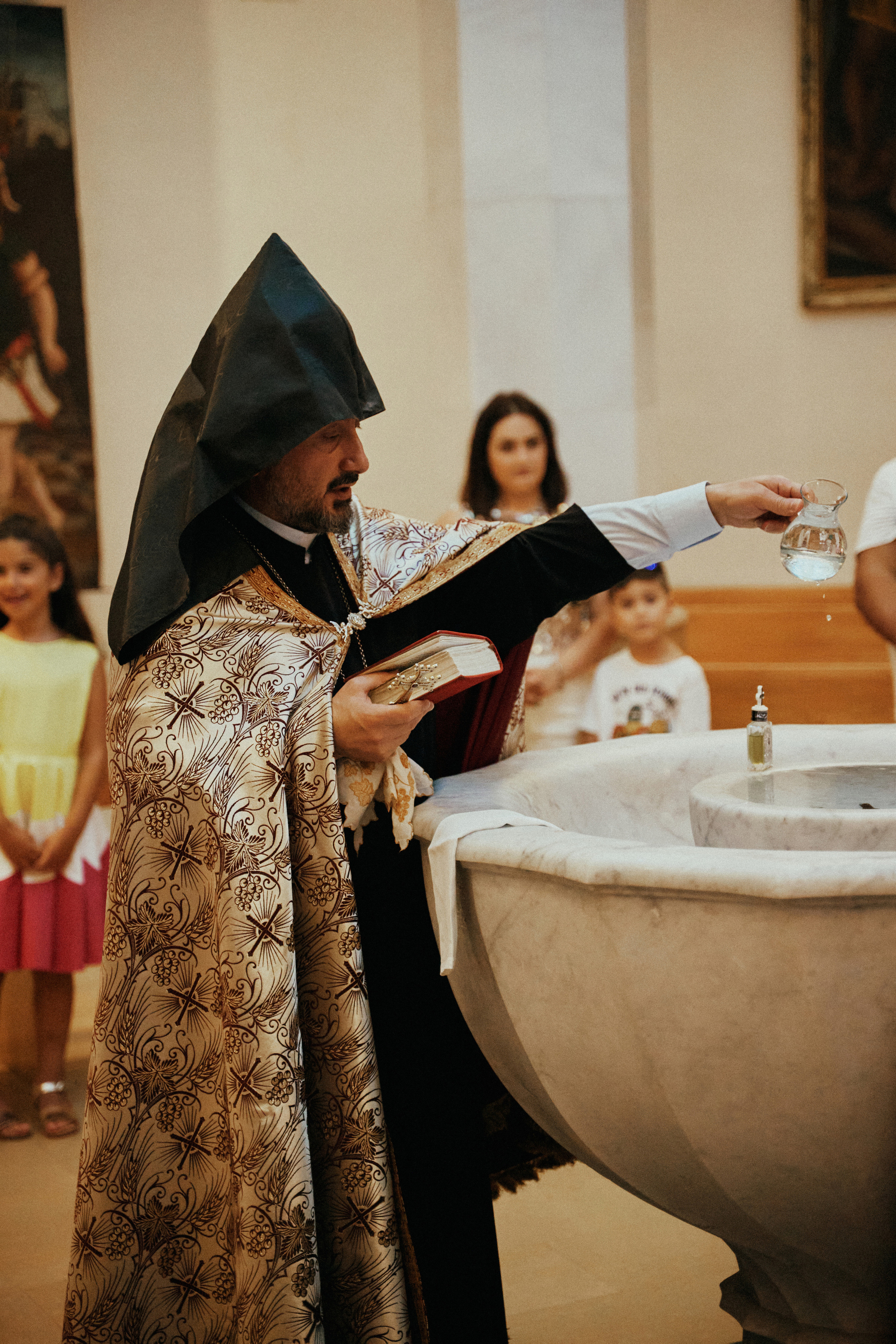 Крещение. Мкртутюн. Фотограф в Барселоне Жанна Захарченко