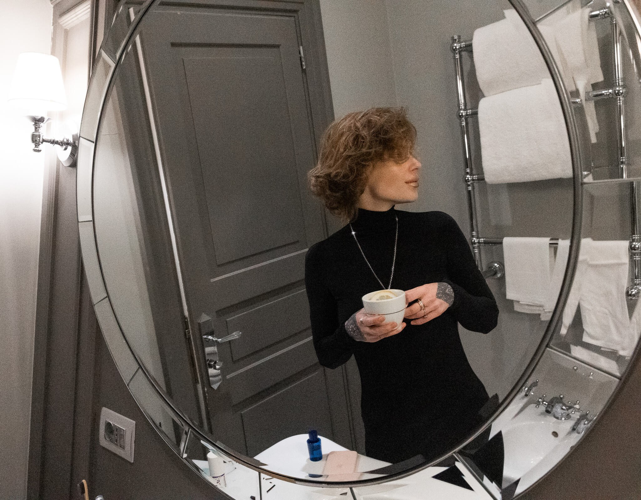 PALAZZO DAMA. Elizaveta Razumova: Cinematic Photography for Love, Weddings, Portraits & Brands