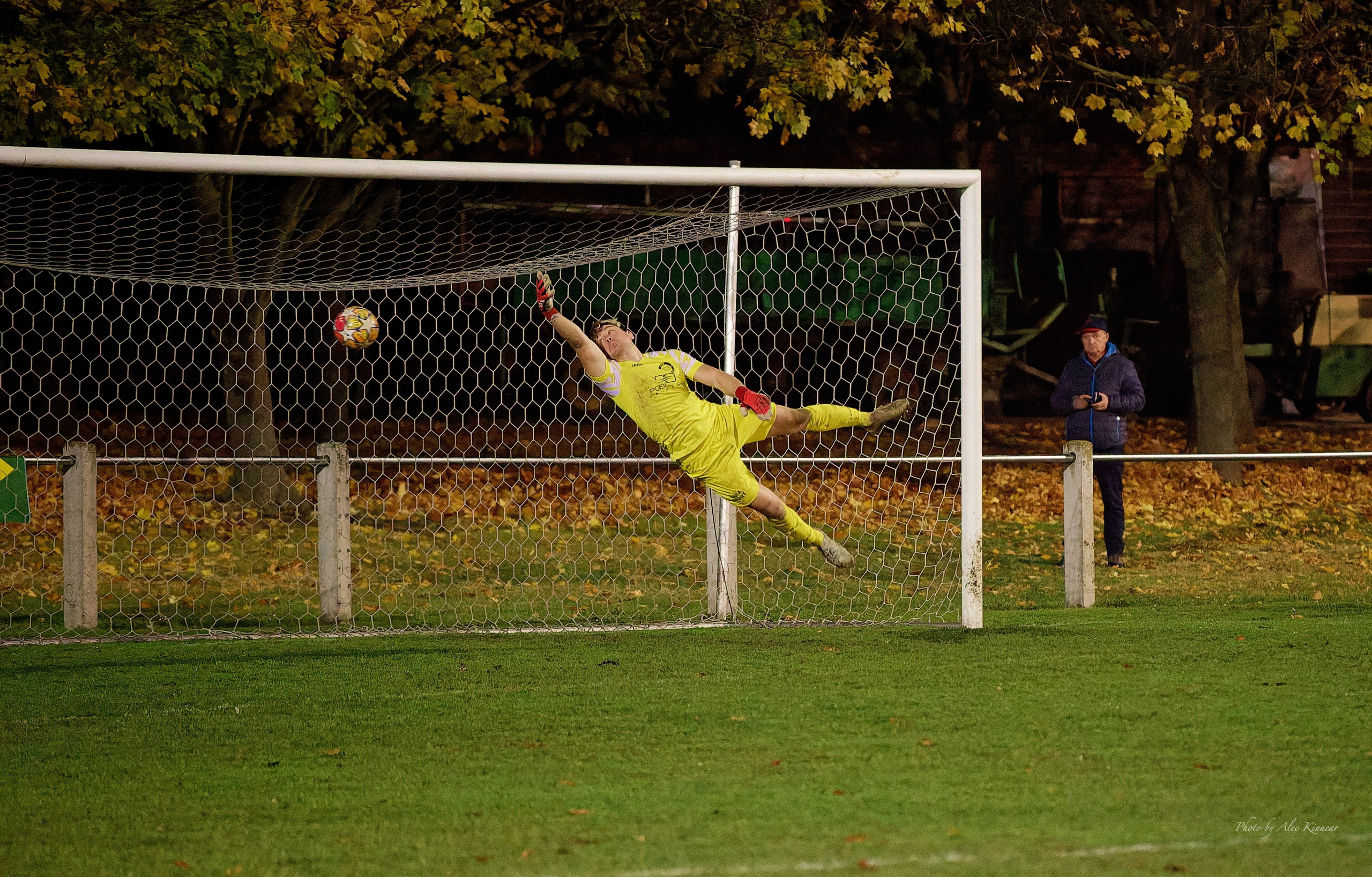 ASV Neudorf at SC Kittsee. Uncoy Football Photos