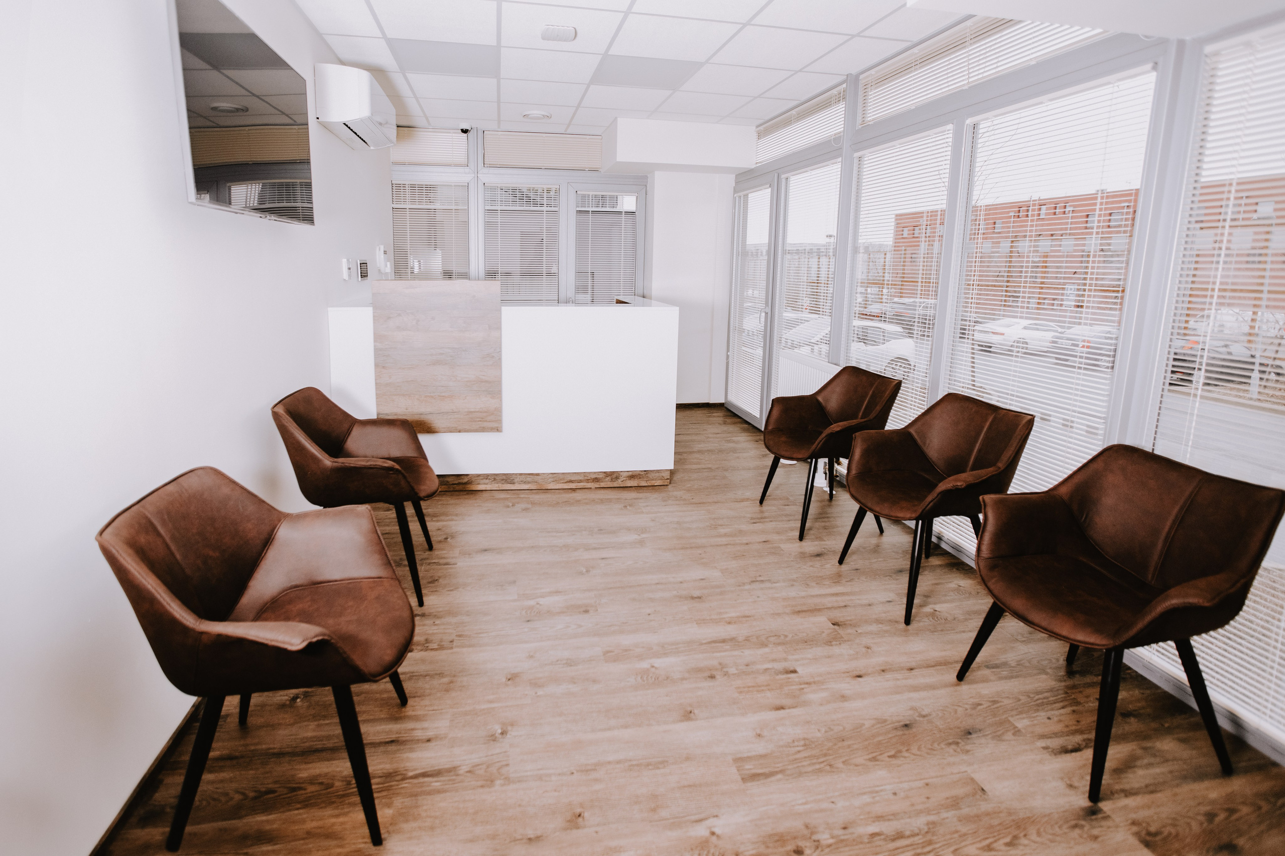 EDClinic dentistry in Prague. ANNA-MARIA PHOTO CONTENT CREATOR — фотограф, естет, художник і візуальний експерт Instagram у Празі