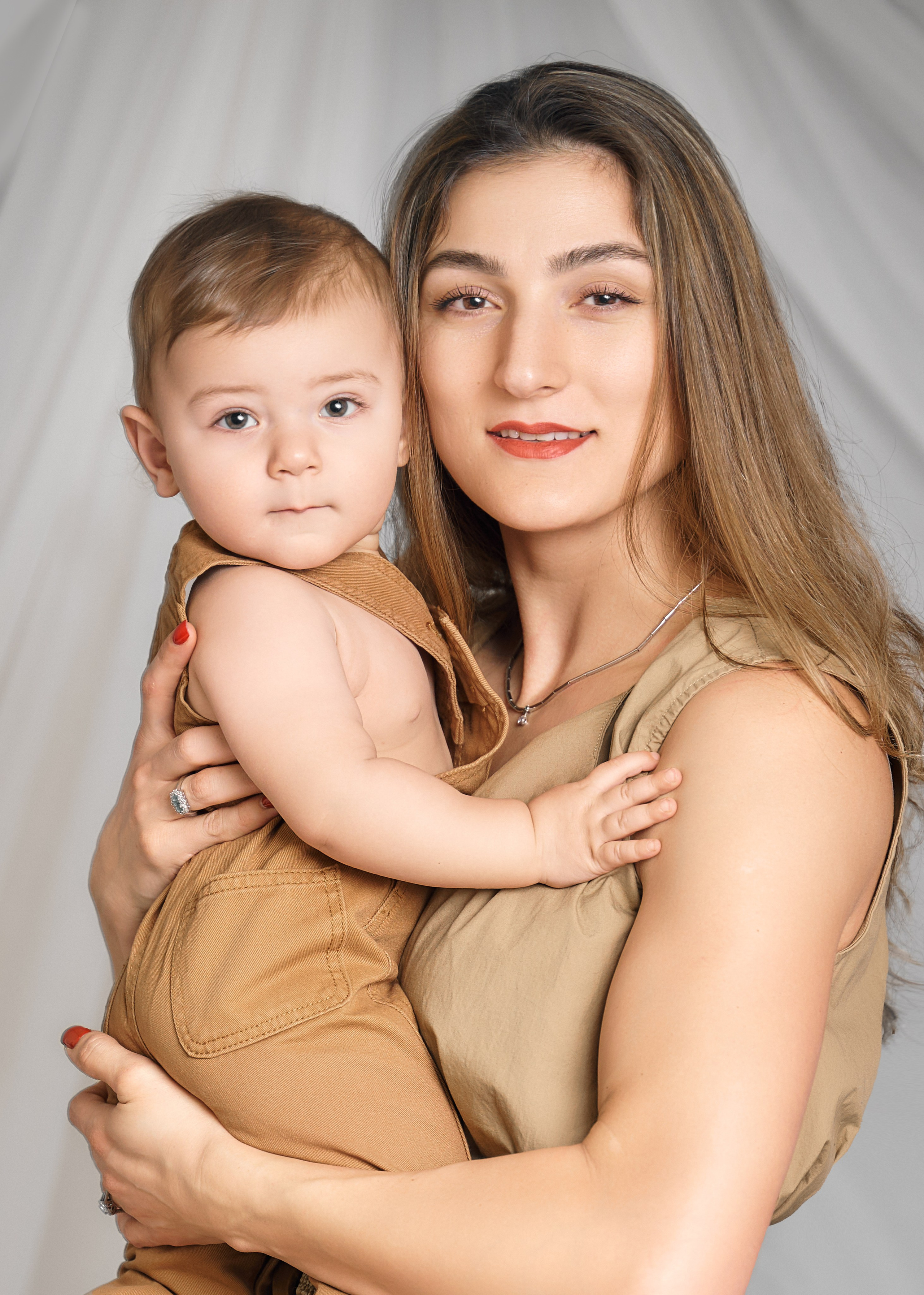 Family. Triple-A photo studio