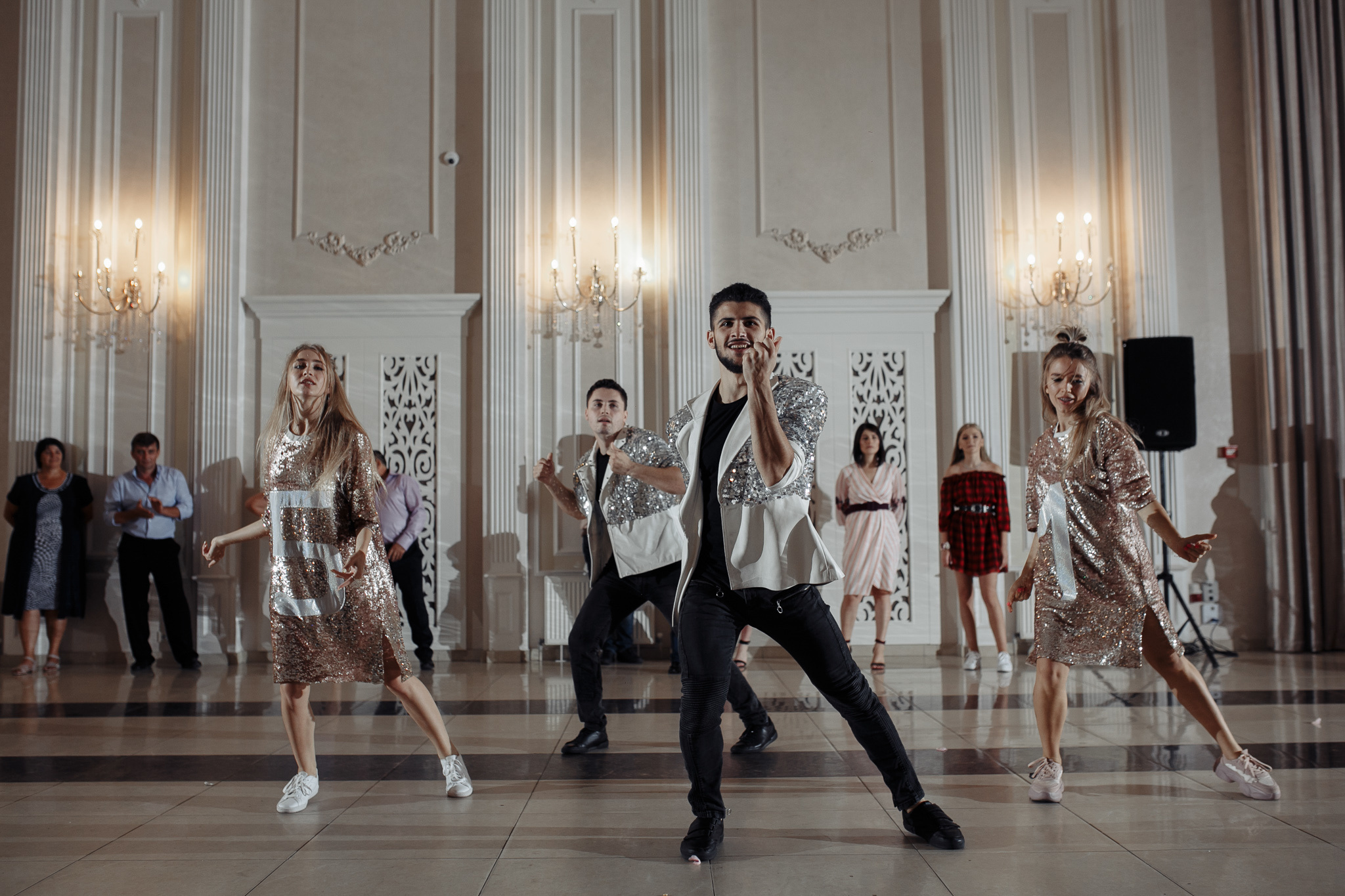 Mihai & Mihaela. Fotograf de nuntă și de familie — Dinu Bargan