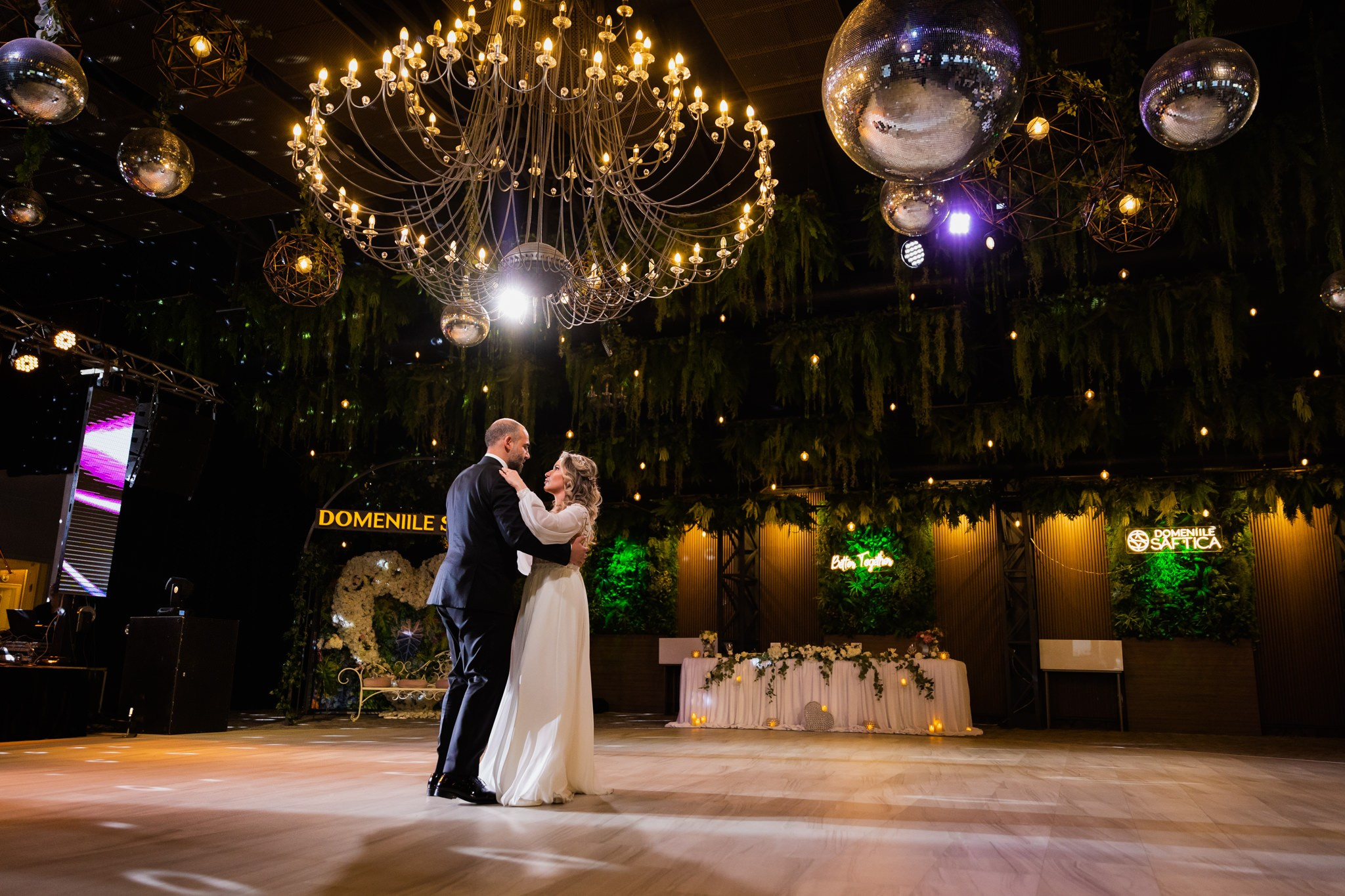 Nunta Ema si Valentin la Domeniile Saftica - Fotograf nunta Bucuresti. Fotograf nunta Bucuresti - Manu Ivanciu