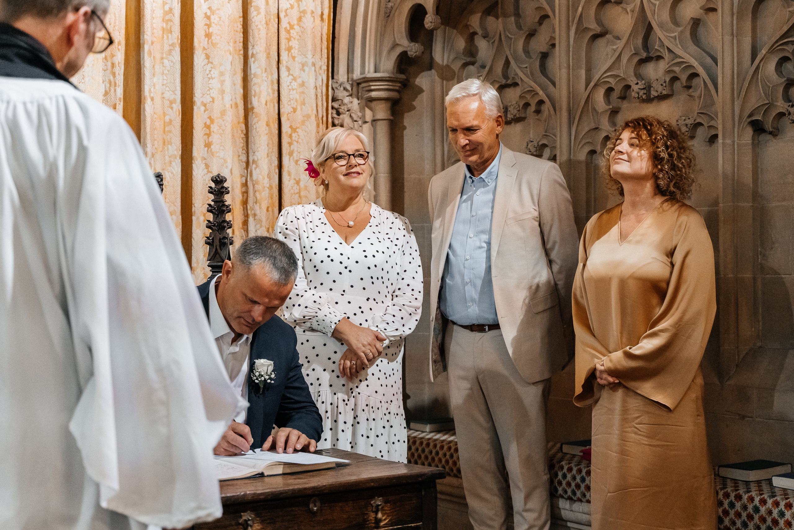 Wedding ceremony at The Lower chapel in Eton, Wedding in Eton, wedding photographer in Eton, wedding photographer in Eton