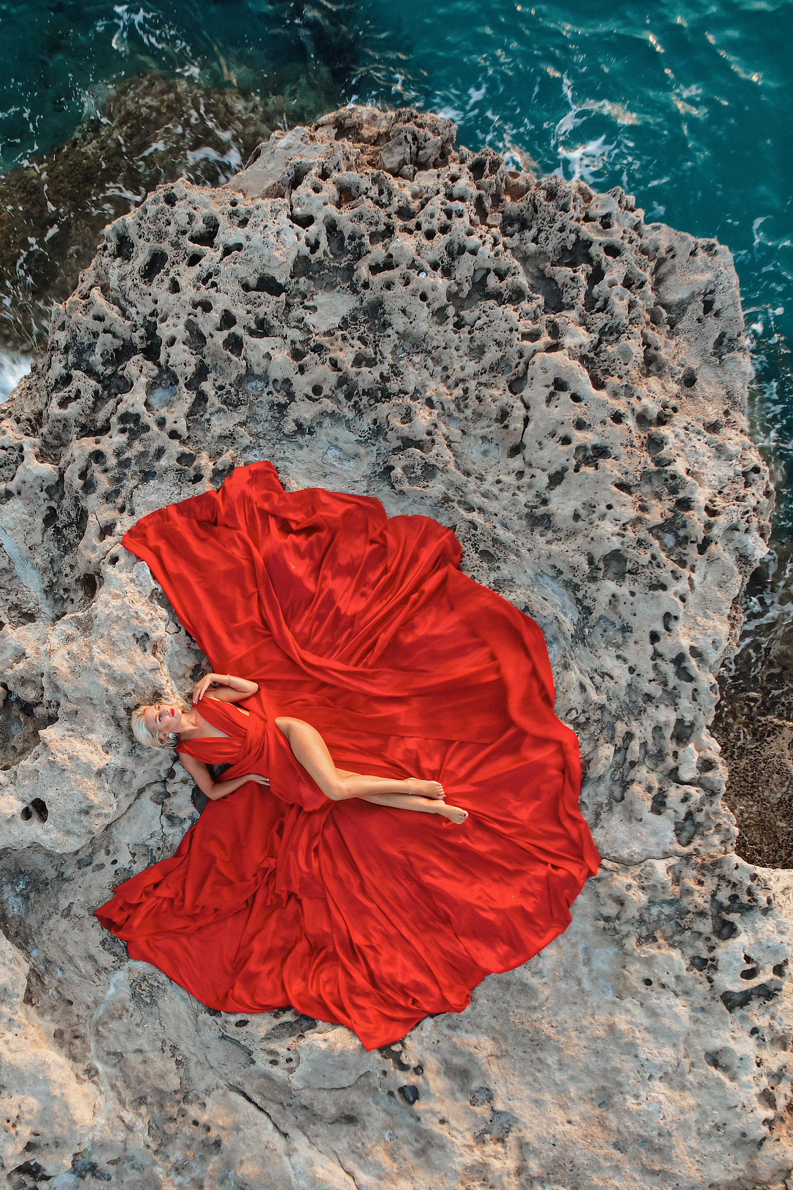 Индивидуальная фотосессия в летящем платье, Айя-Напа. Июнь, 2022. Kipriotka. Ваш фотограф на Кипре (Айя-Напа, Протарас)