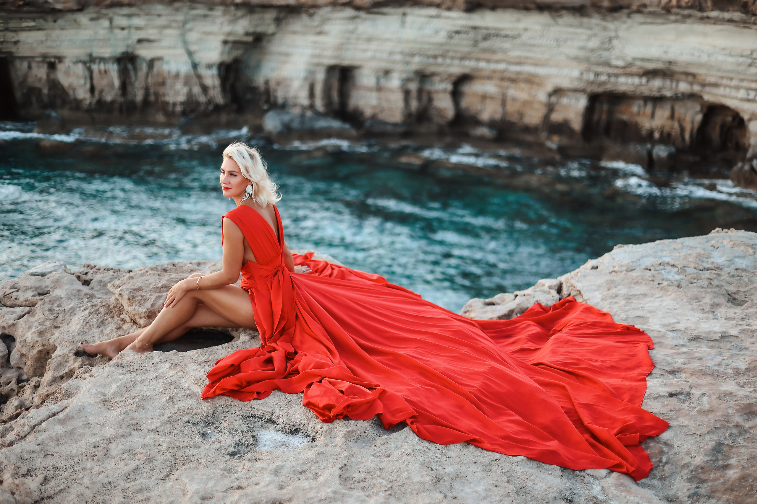 Индивидуальная фотосессия в летящем платье, Айя-Напа. Июнь, 2022. Kipriotka. Ваш фотограф на Кипре (Айя-Напа, Протарас)