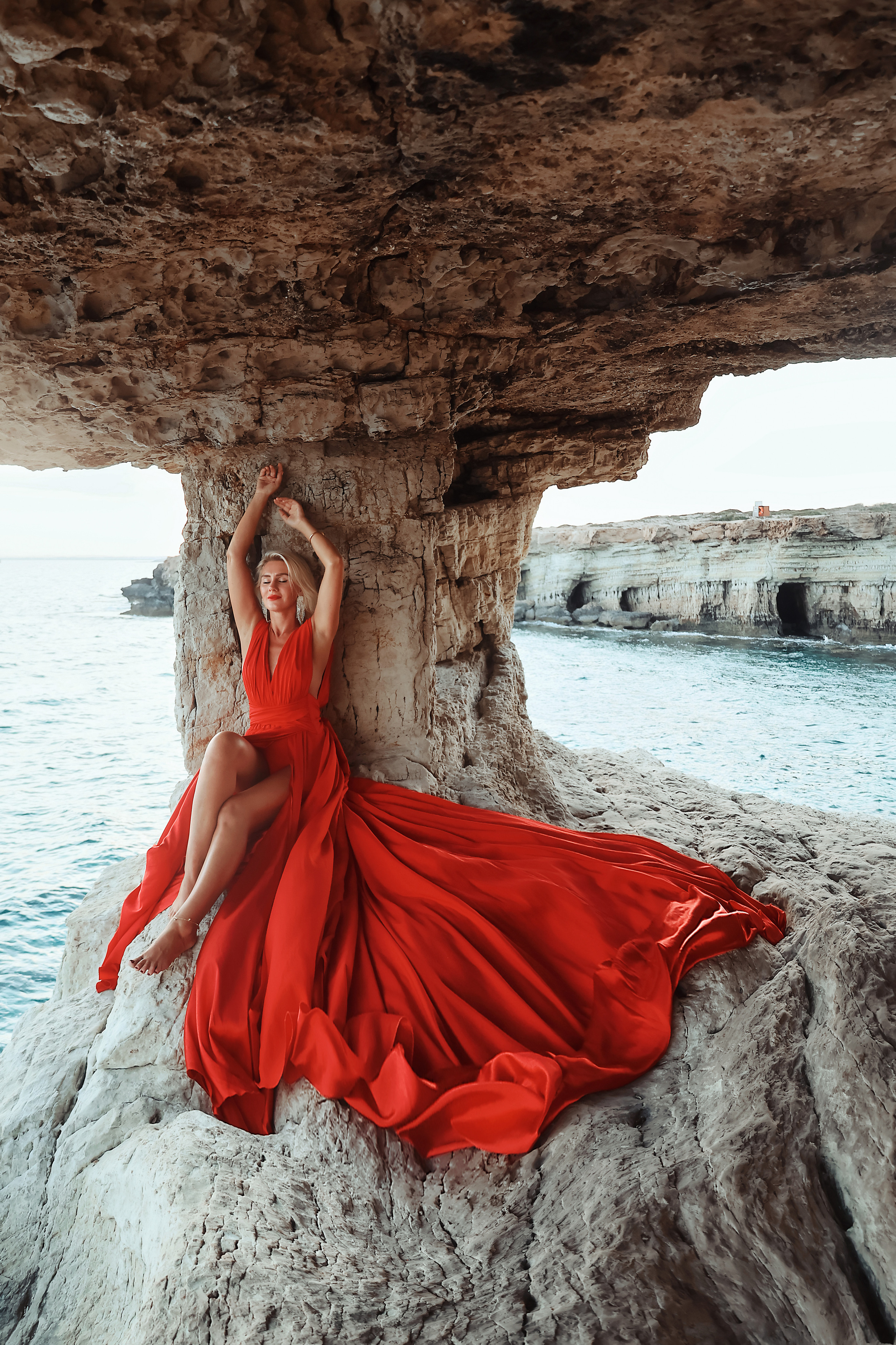 Индивидуальная фотосессия в летящем платье, Айя-Напа. Июнь, 2022. Kipriotka. Ваш фотограф на Кипре (Айя-Напа, Протарас)