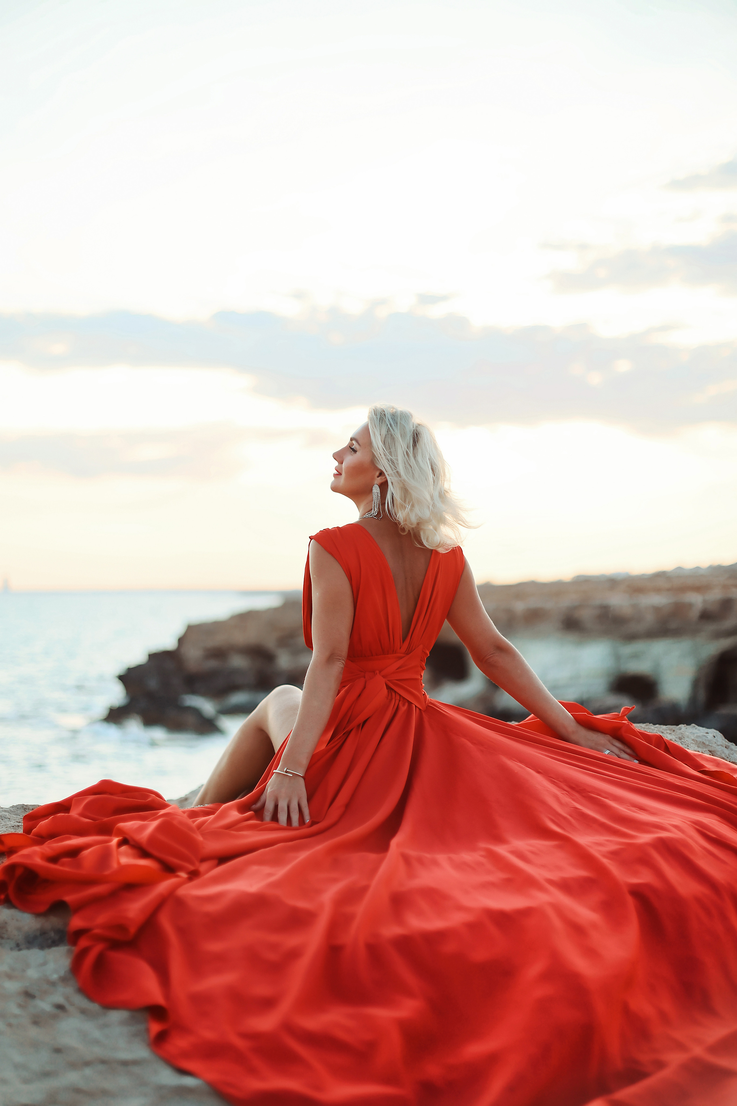 Индивидуальная фотосессия в летящем платье, Айя-Напа. Июнь, 2022. Kipriotka. Ваш фотограф на Кипре (Айя-Напа, Протарас)