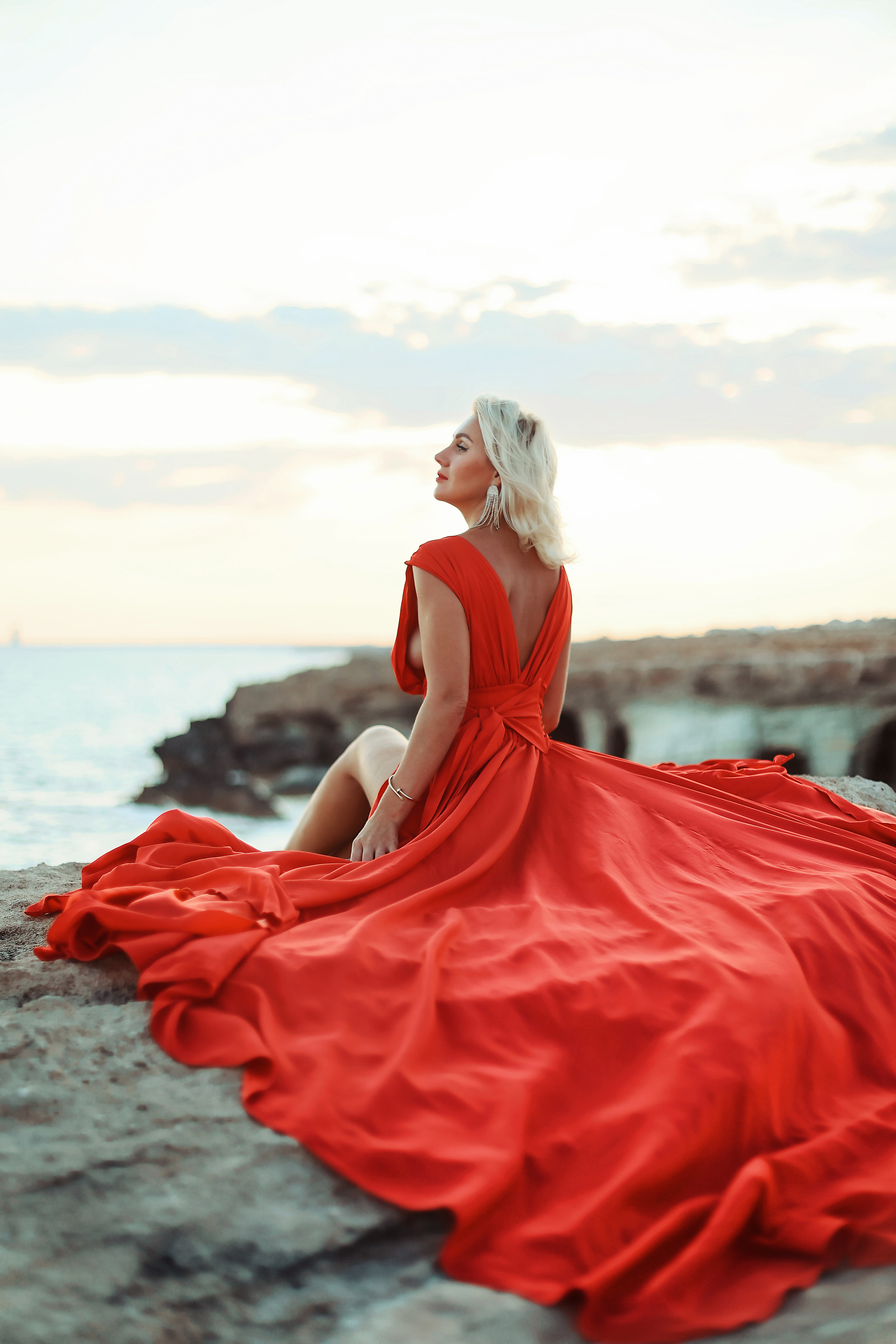 Индивидуальная фотосессия в летящем платье, Айя-Напа. Июнь, 2022. Kipriotka. Ваш фотограф на Кипре (Айя-Напа, Протарас)