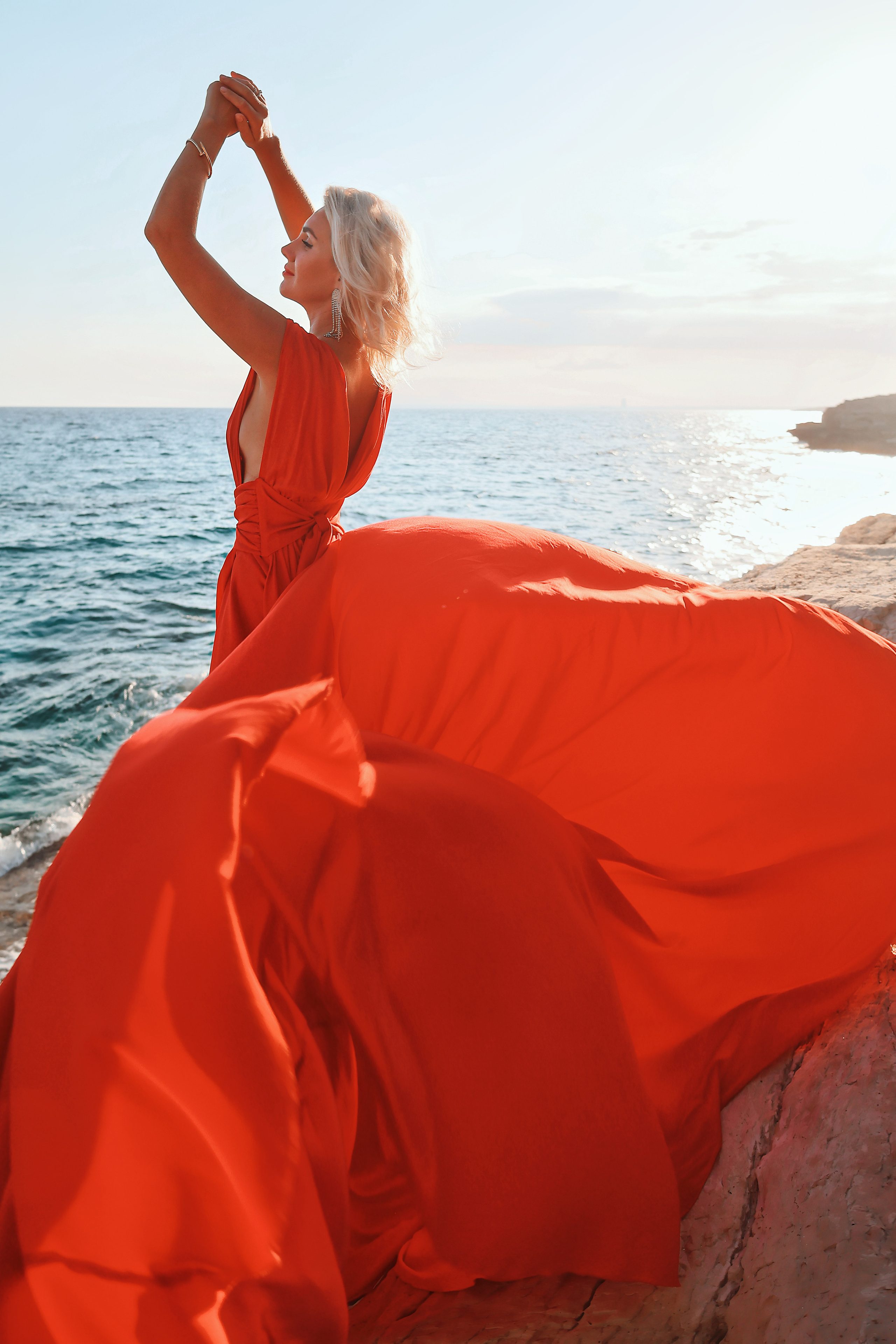 Индивидуальная фотосессия в летящем платье, Айя-Напа. Июнь, 2022. Kipriotka. Ваш фотограф на Кипре (Айя-Напа, Протарас)