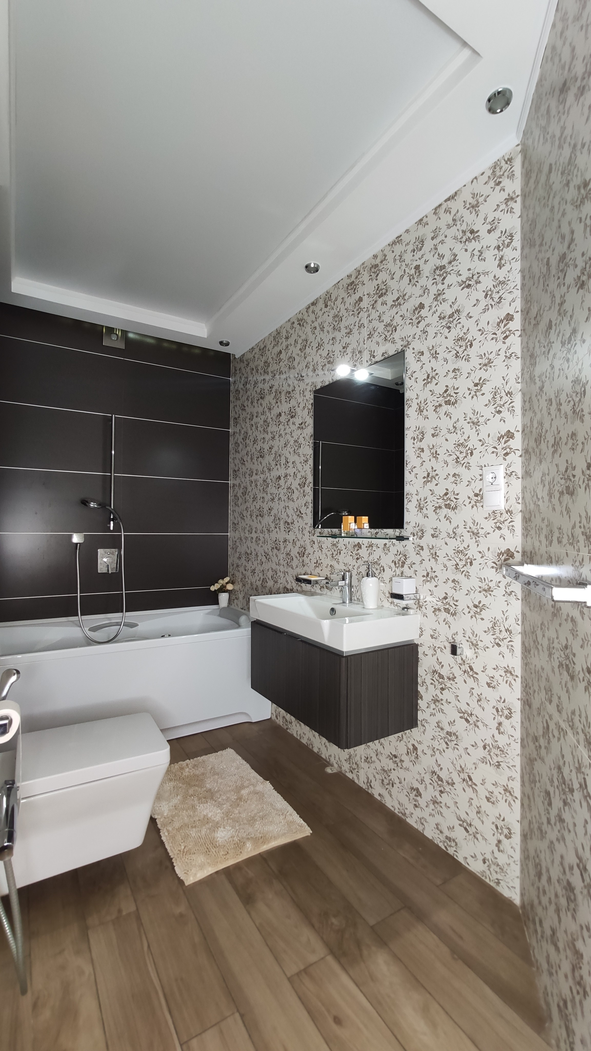 🔮 КЕЙС: «ГАРМОНИЯ ПРОСТРАНСТВА: РЕМОНТ У ЖАКЛИН'». Change4Life: медитации, выгорание, мягкие навыки, ретриты