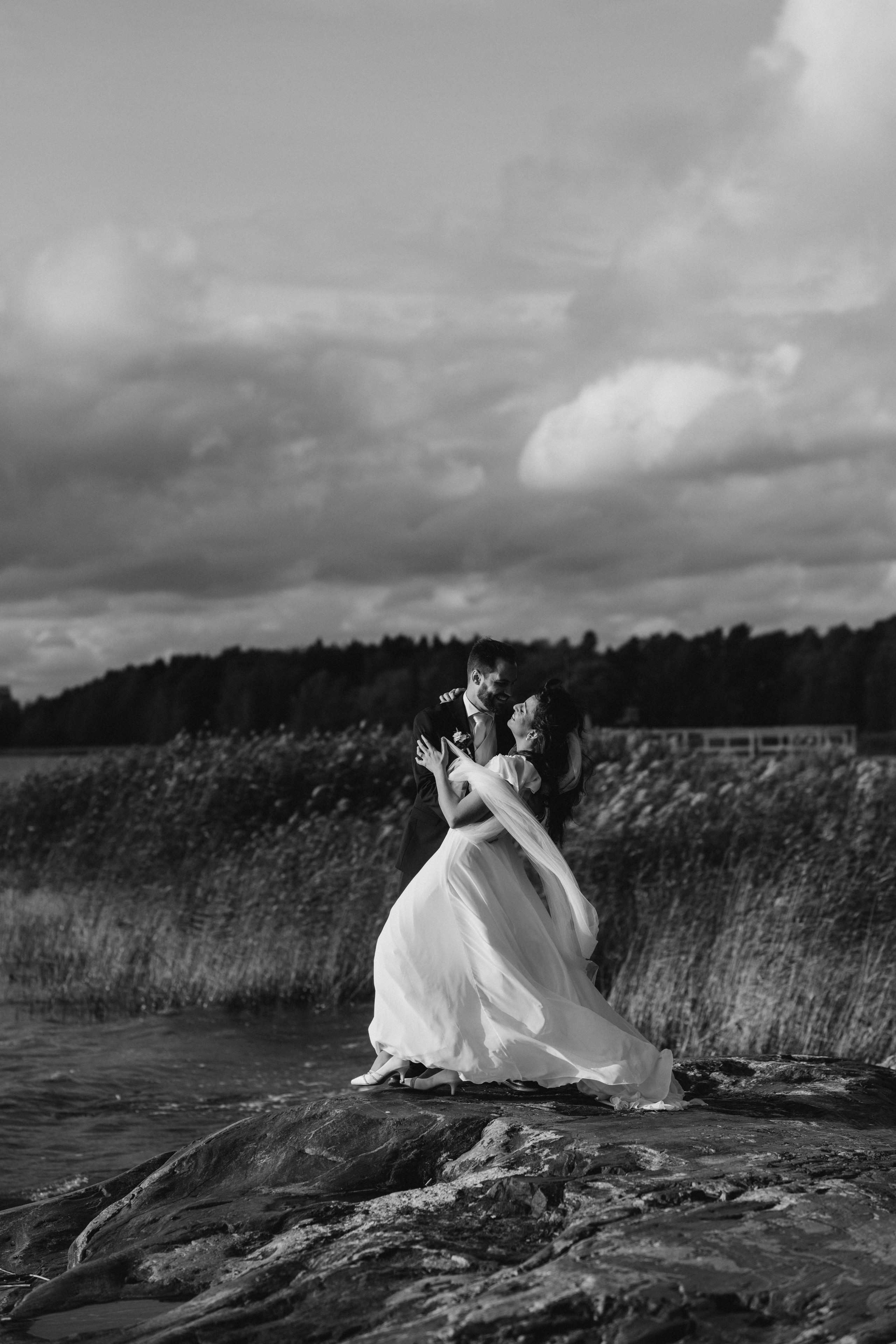 W&S. Wedding and portrait photographer in Helsinki Vickan O