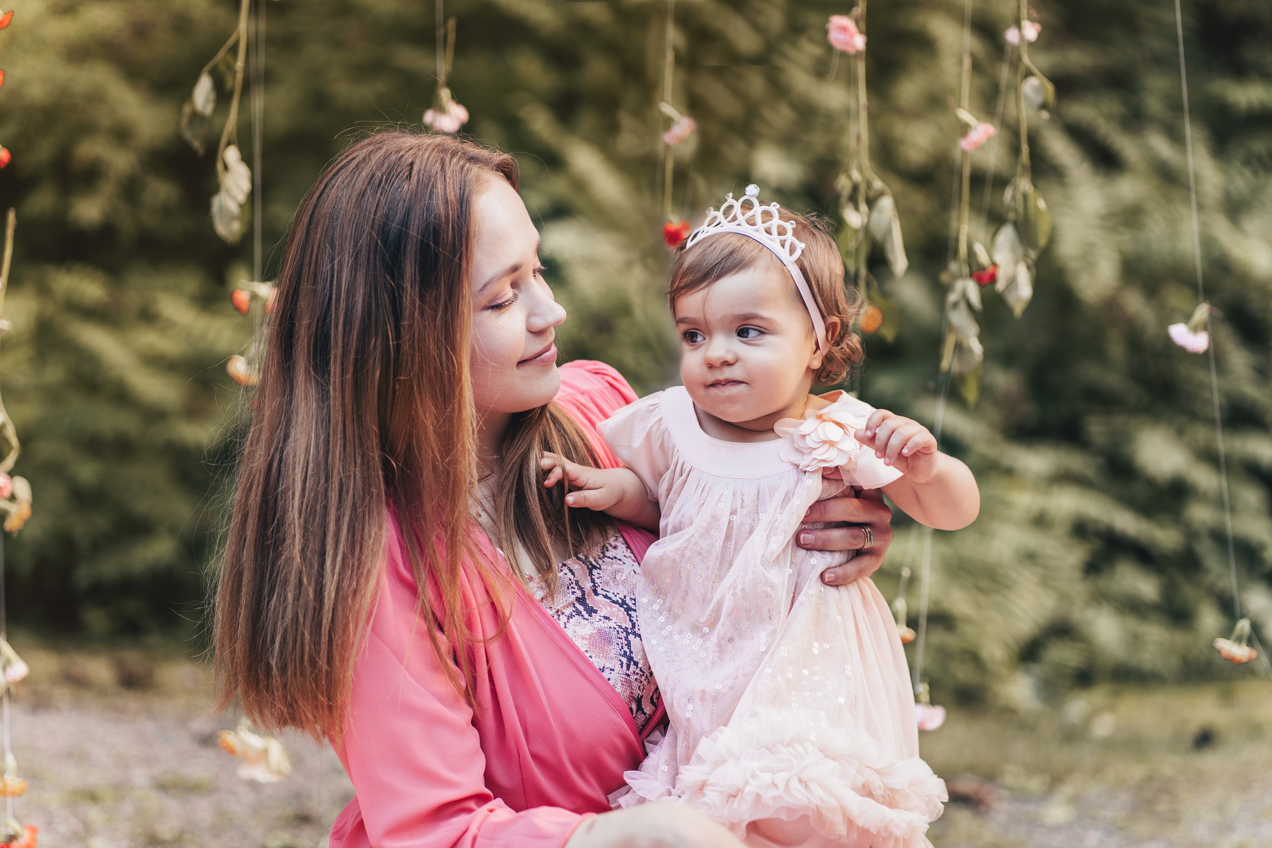 Barcelona Family Photoshoot — Family Photographer in Barcelona. DiaFoto — Wow Photographer in Barcelona | Premium Barcelona Photoshoot Experience