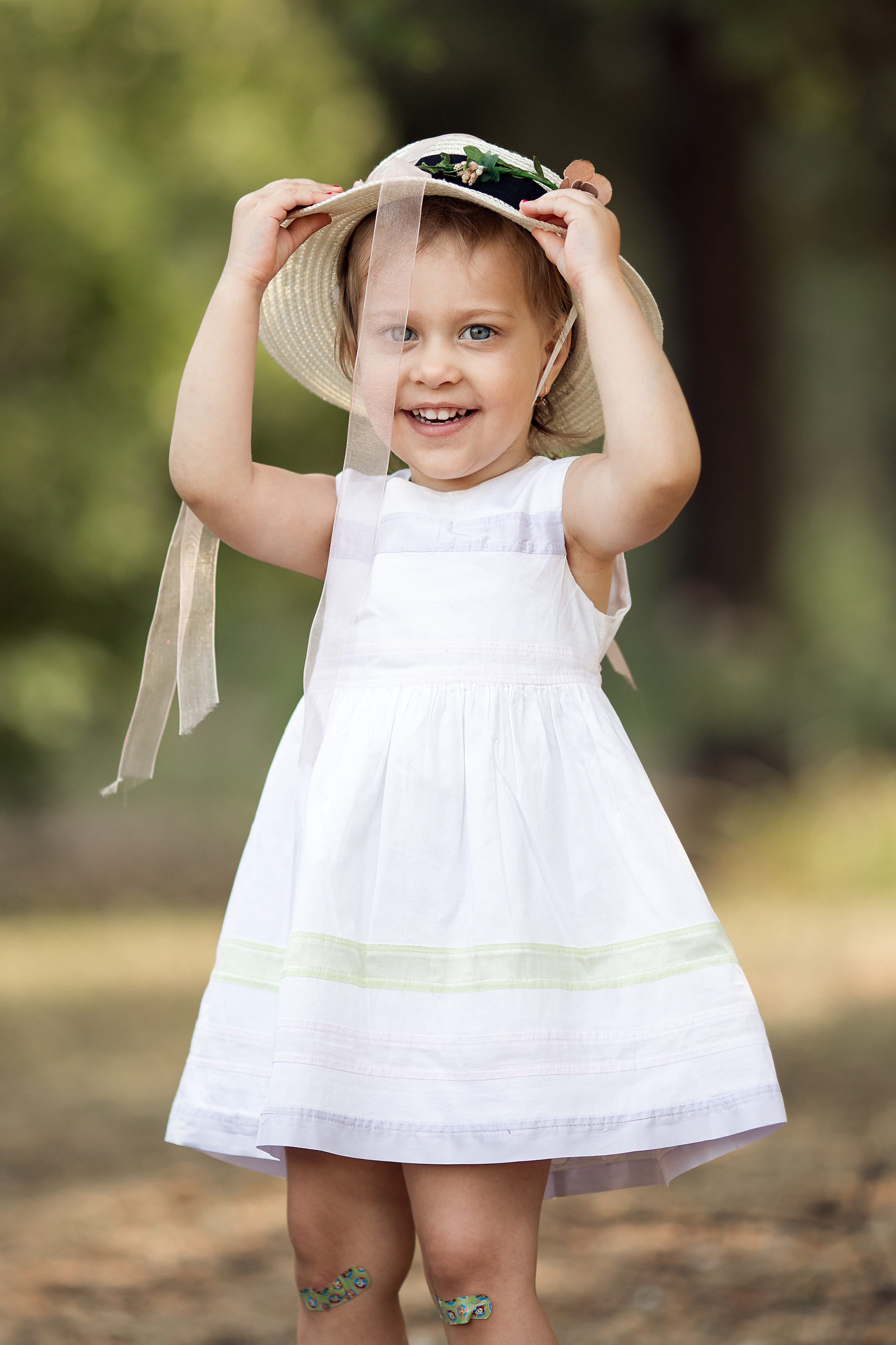 Äidin kanssa puistossa. Ekaterina Mansur, muotokuvafotografi Suomessa (Helsingissä ja Uudellam