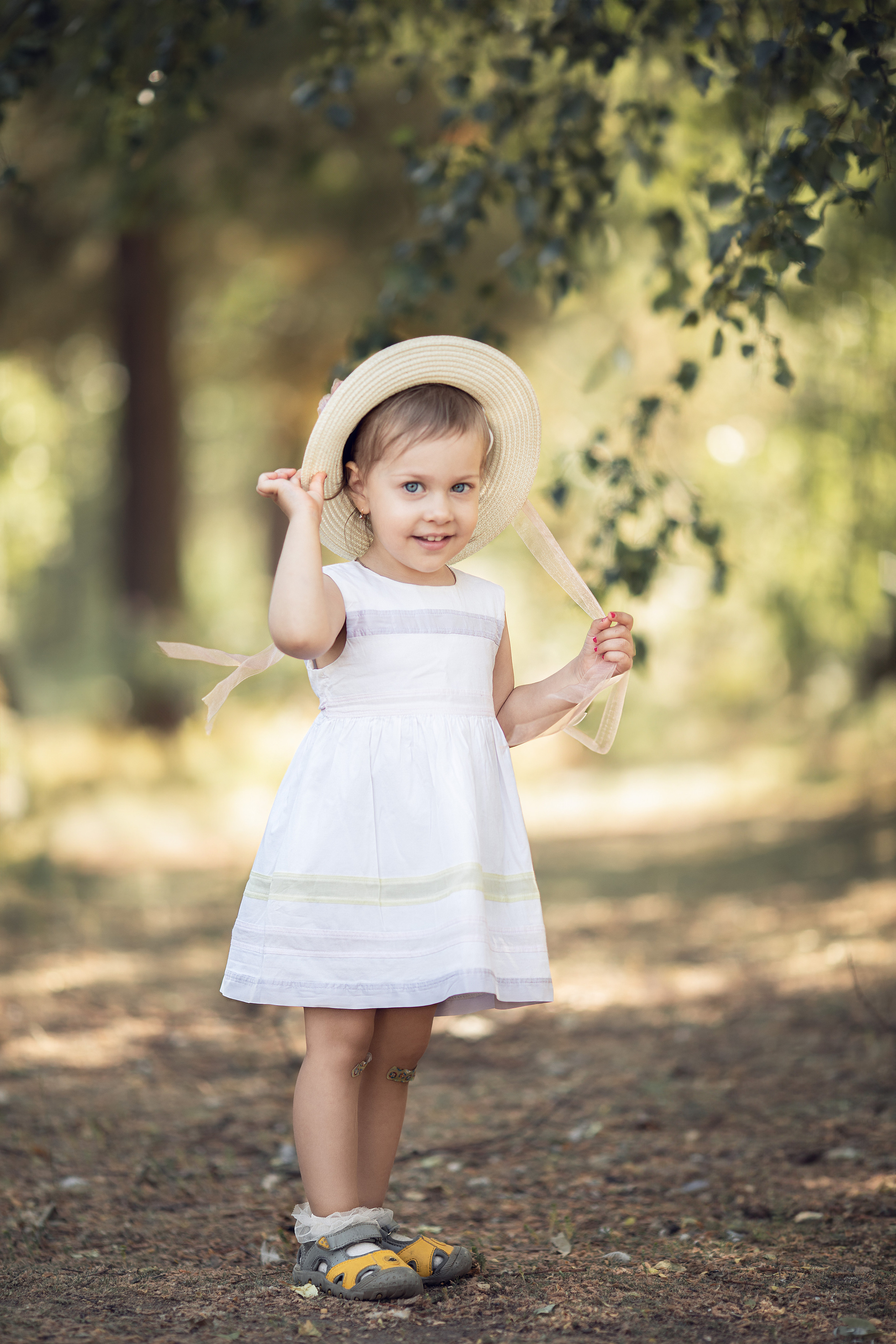 Äidin kanssa puistossa. Ekaterina Mansur, muotokuvafotografi Suomessa (Helsingissä ja Uudellam