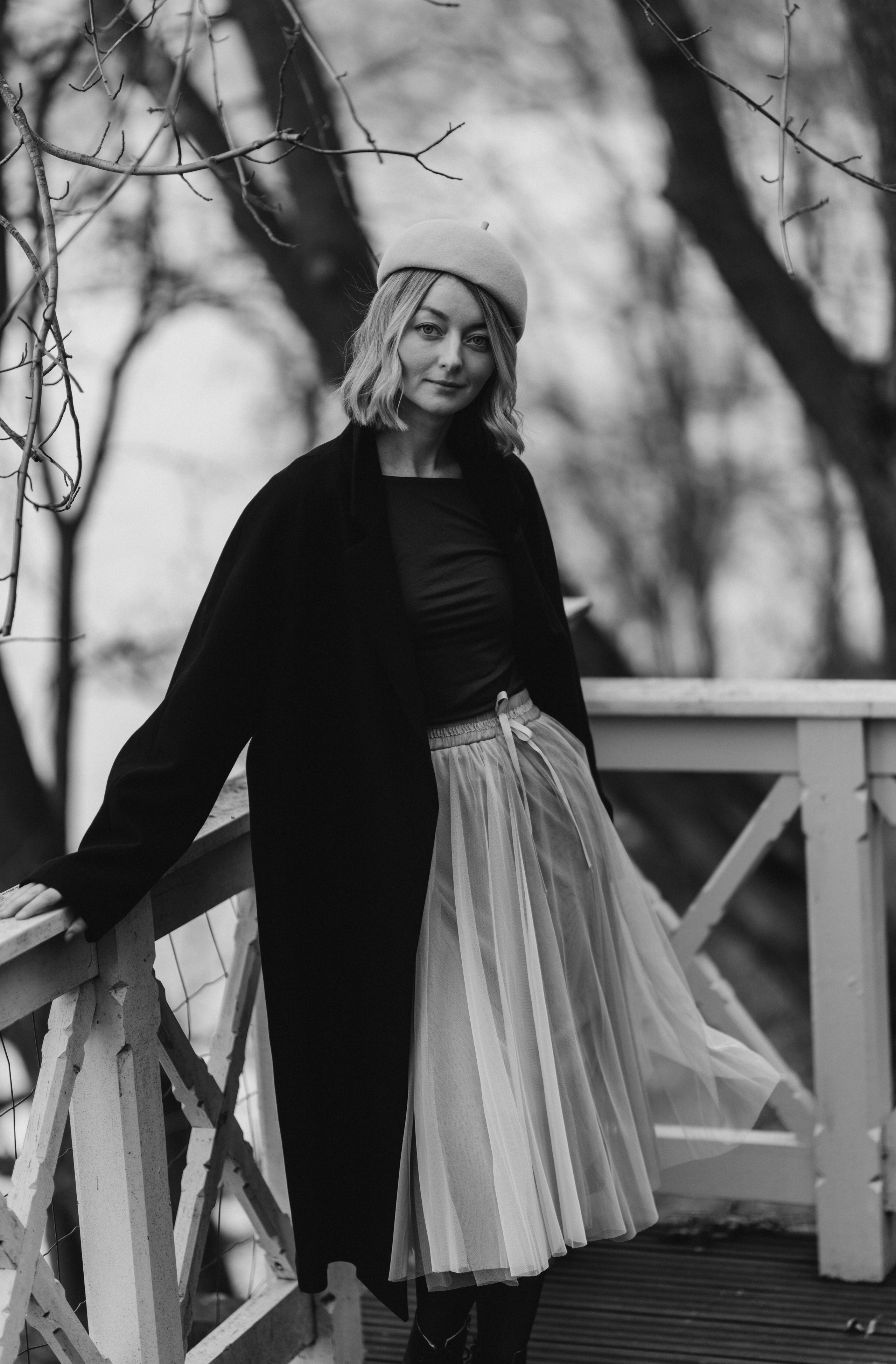 Woman phoshoot. Wedding and portrait photographer in Helsinki Vickan O