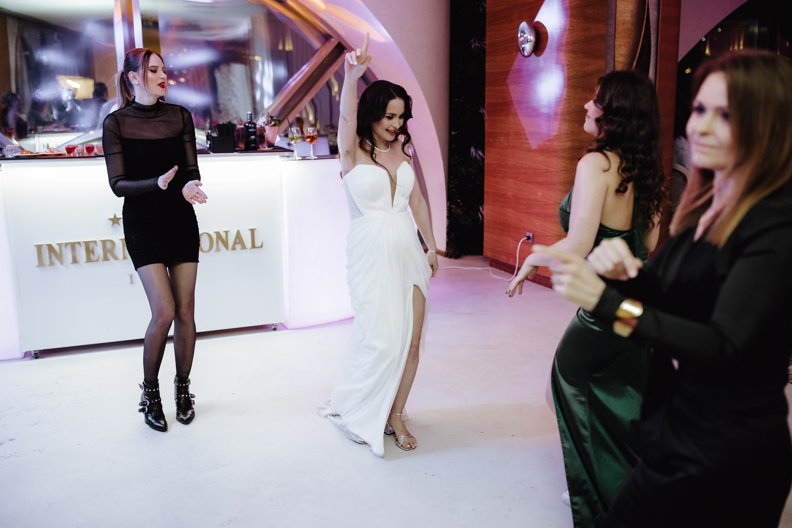 Alina & Alex. MovieFrames.ro