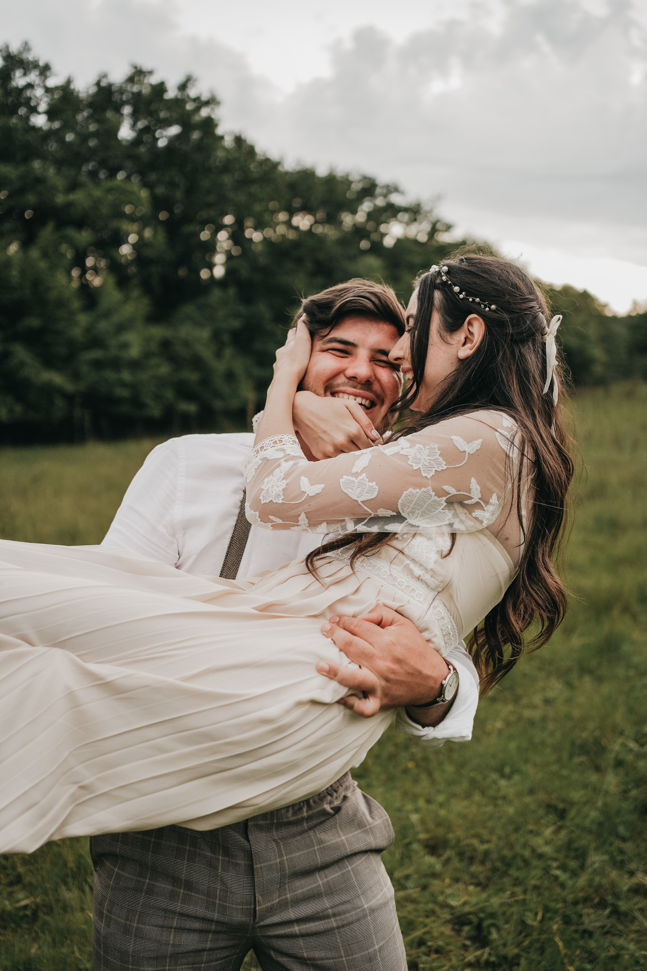 Fotograf stare civila Botosani. Fotograf Nunta Iasi - Hearts & Pictures