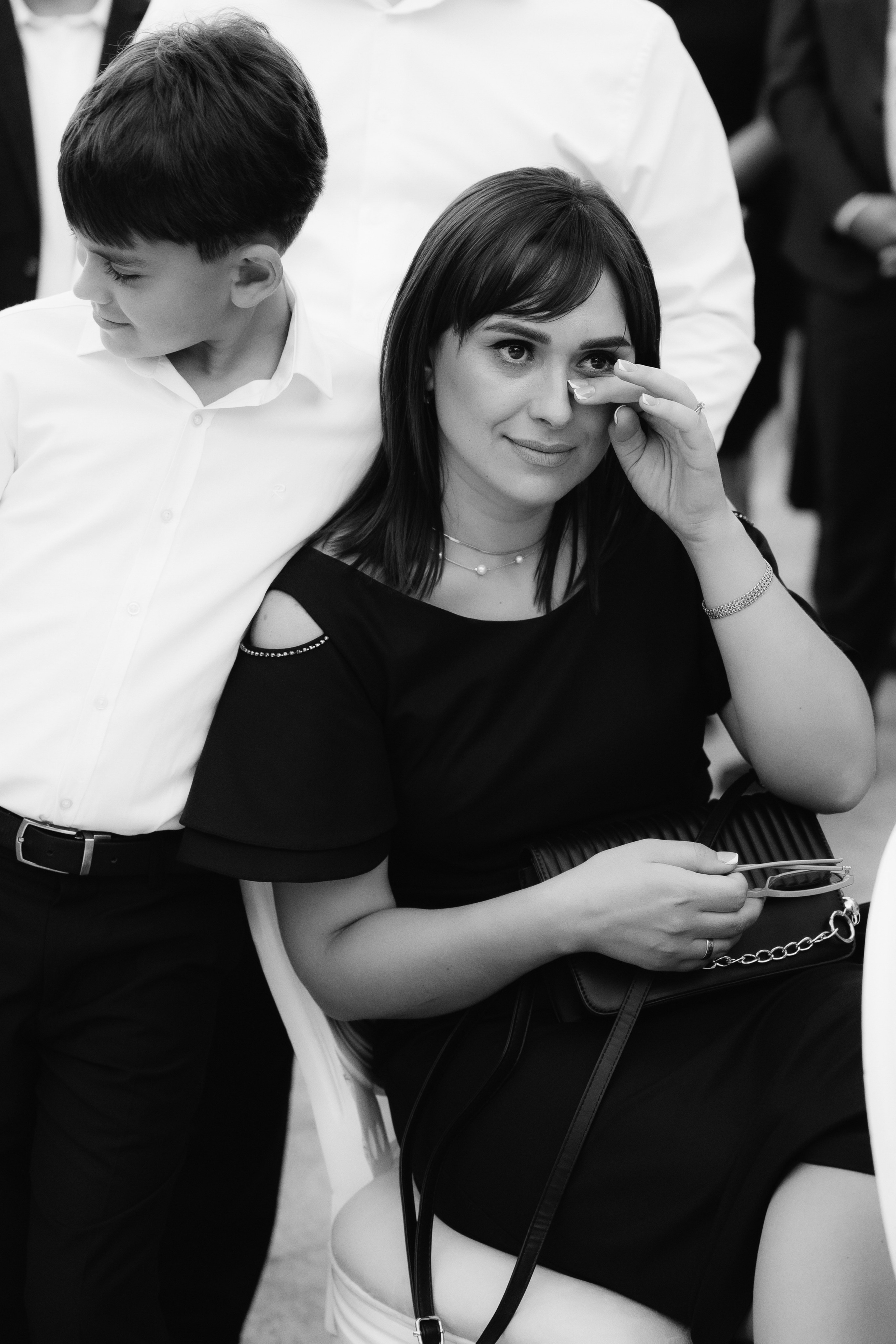 Atingerea e Dragoste. Servicii Foto Video în Chișinău și Europa ID-Brothers