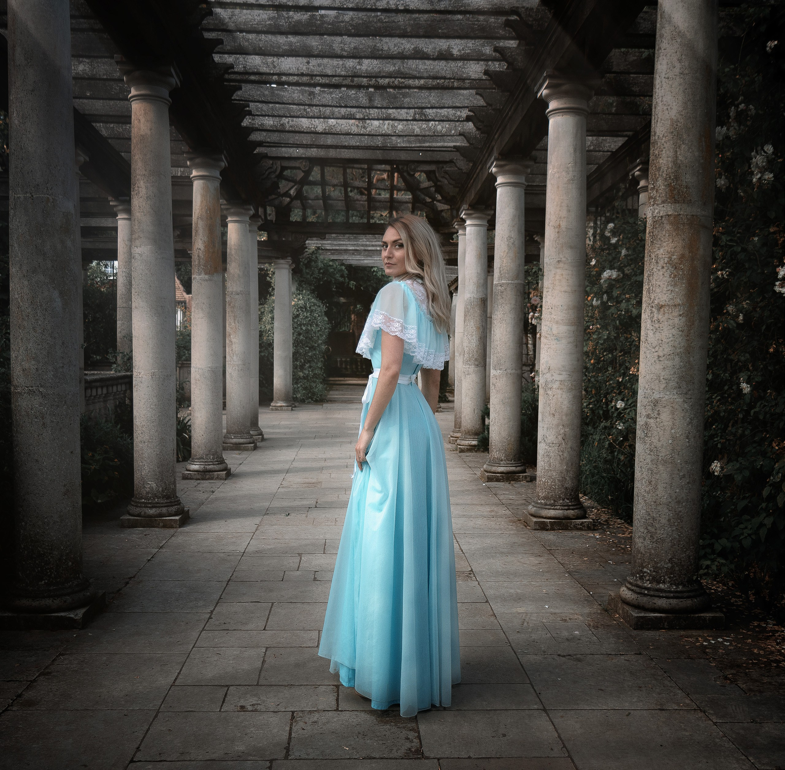 alt="creative fine art photographer London"