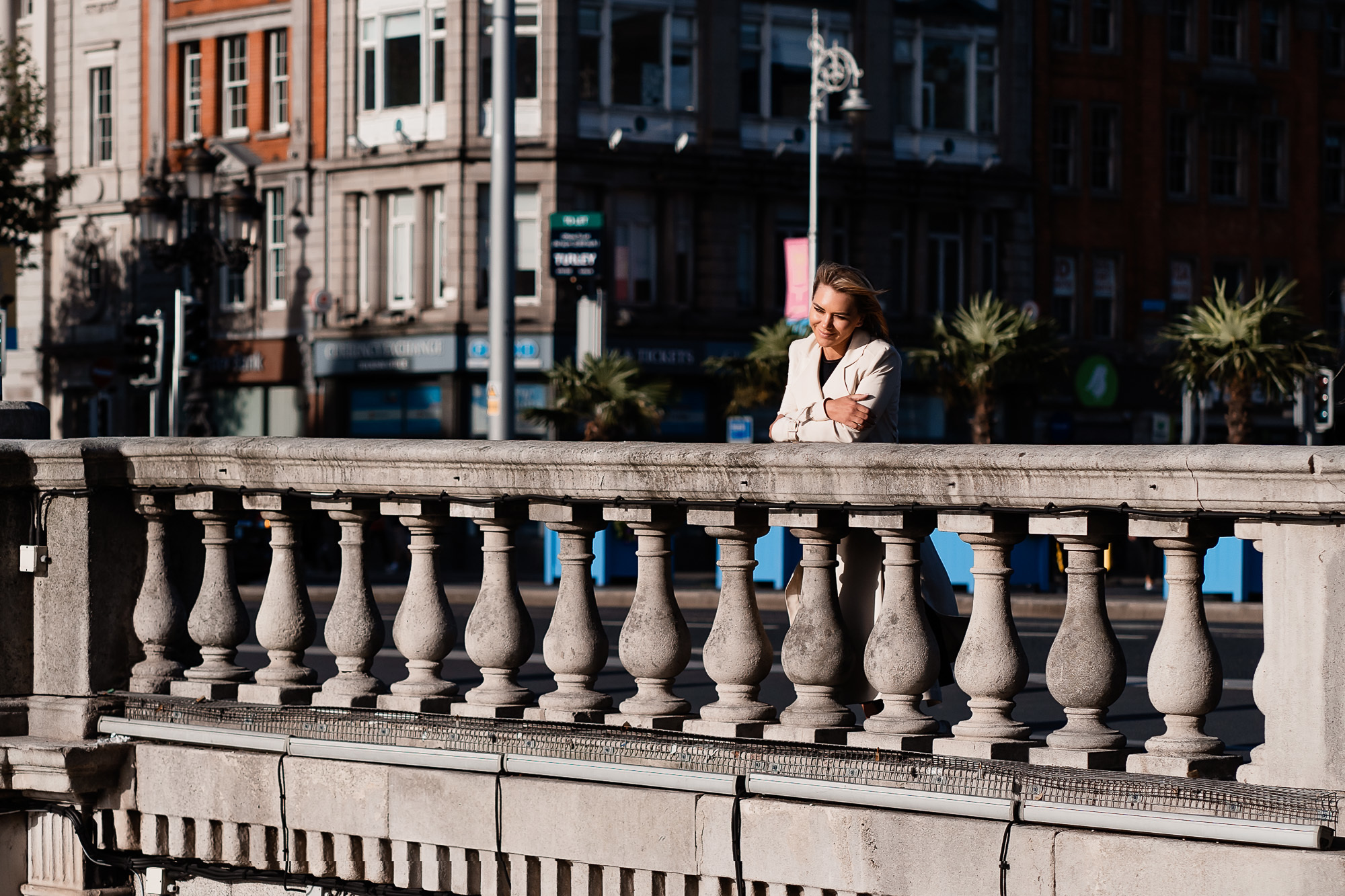Julie in the city. Portrait, Family and Maternity Photographer in Dublin Tania Vaskul