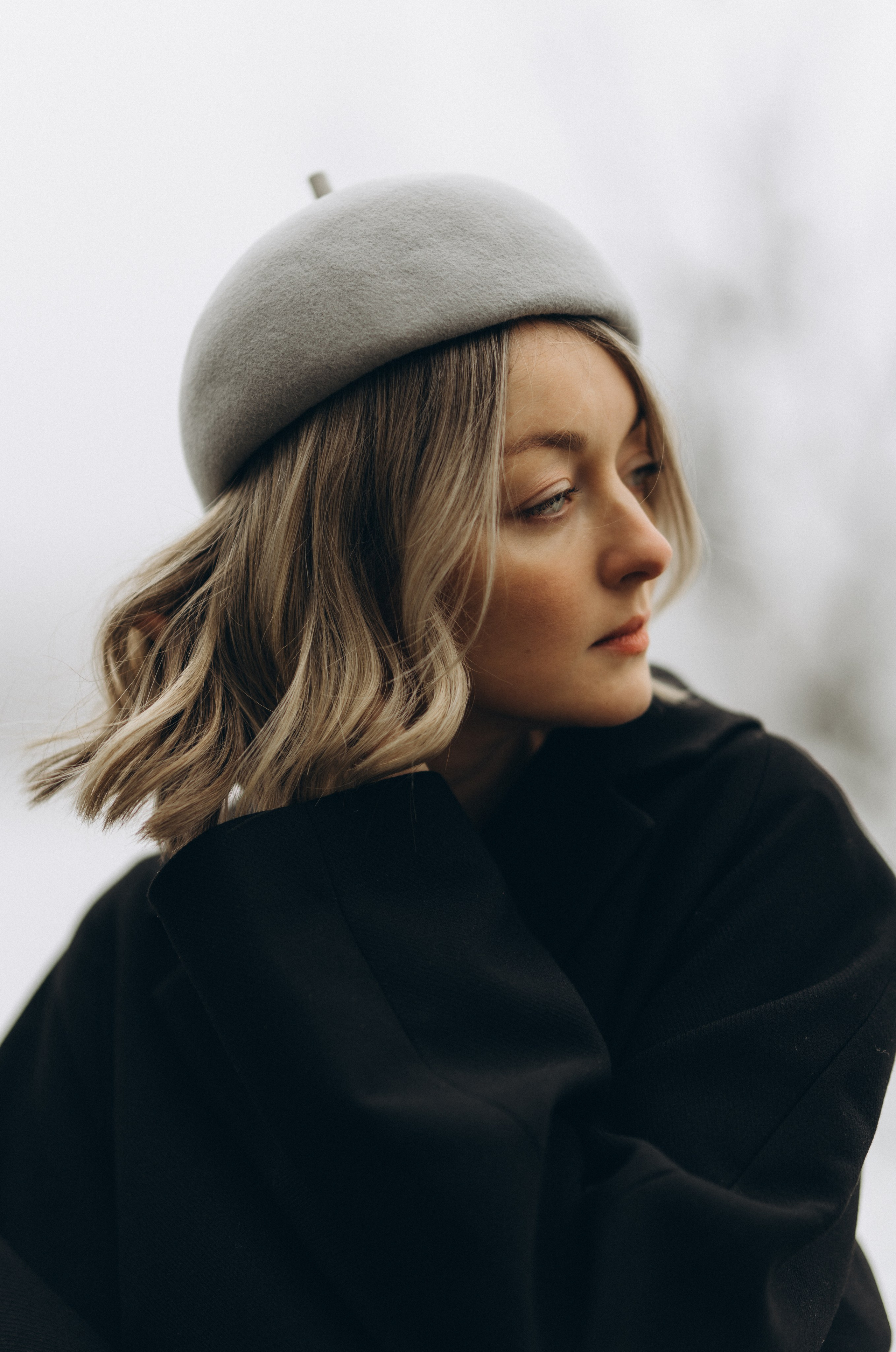 Woman phoshoot. Wedding and portrait photographer in Helsinki Vickan O