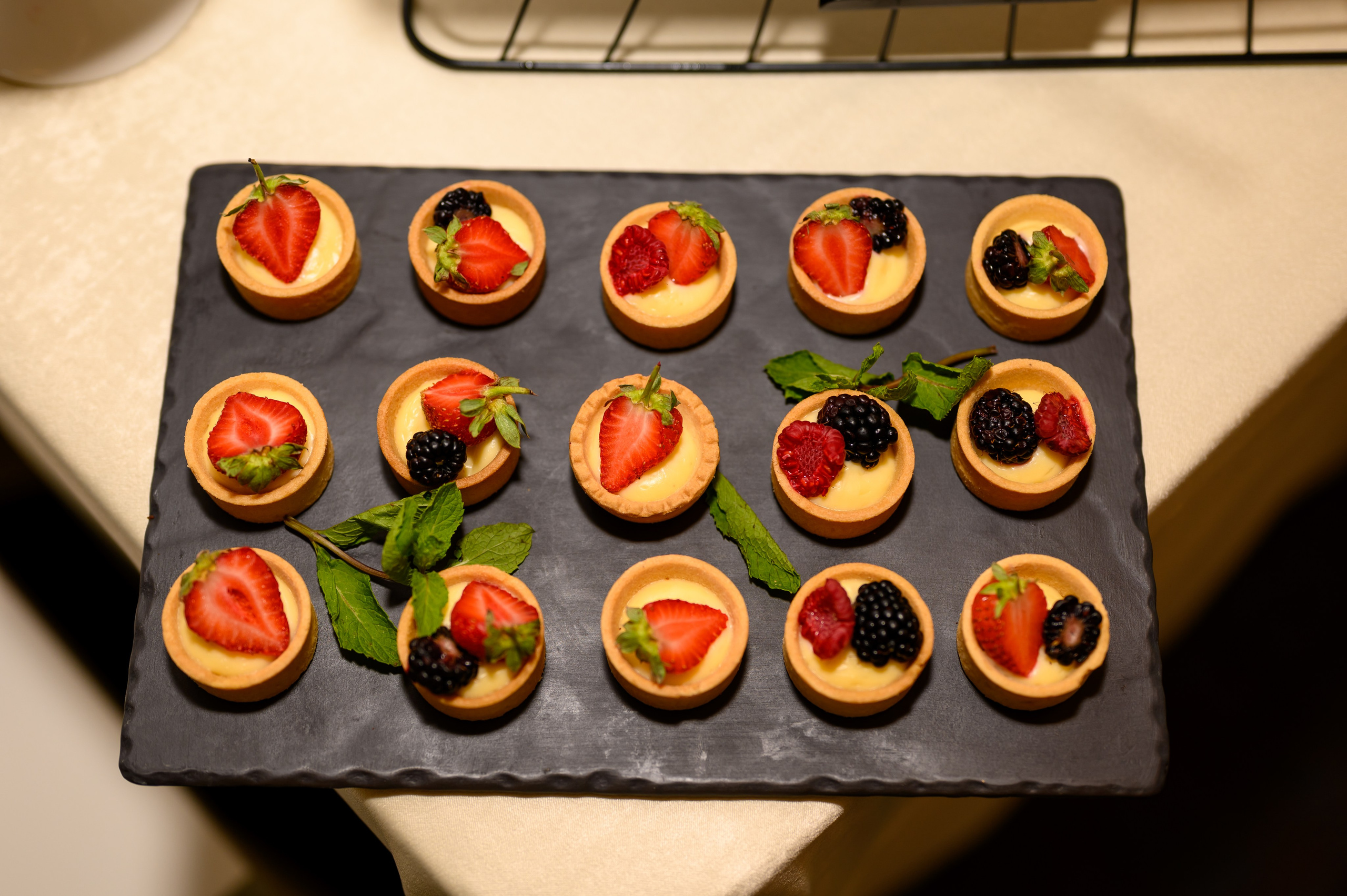 Botez Victoria Elena