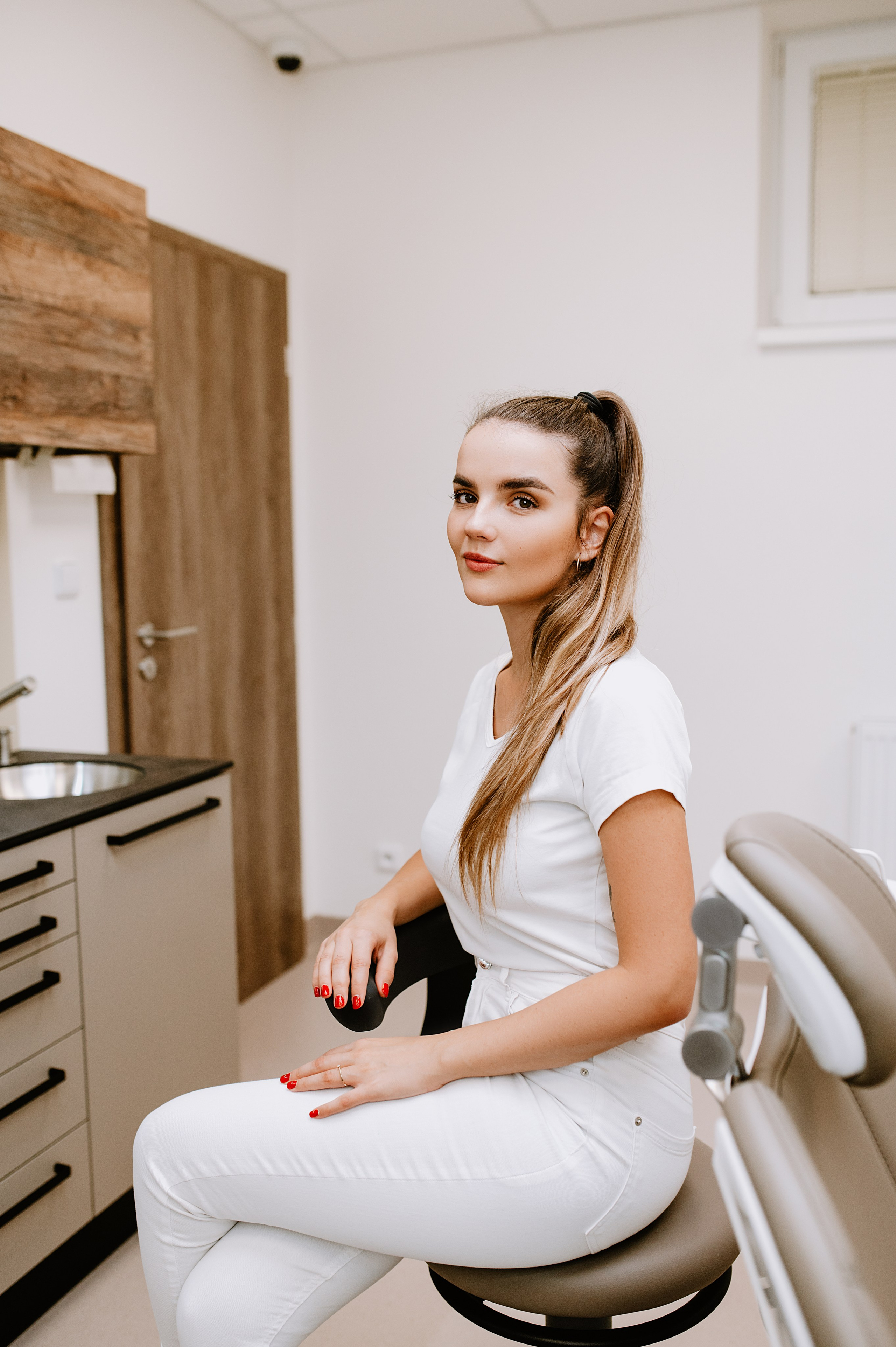 EDClinic dentistry in Prague. ANNA-MARIA PHOTO CONTENT CREATOR — фотограф, естет, художник і візуальний експерт Instagram у Празі