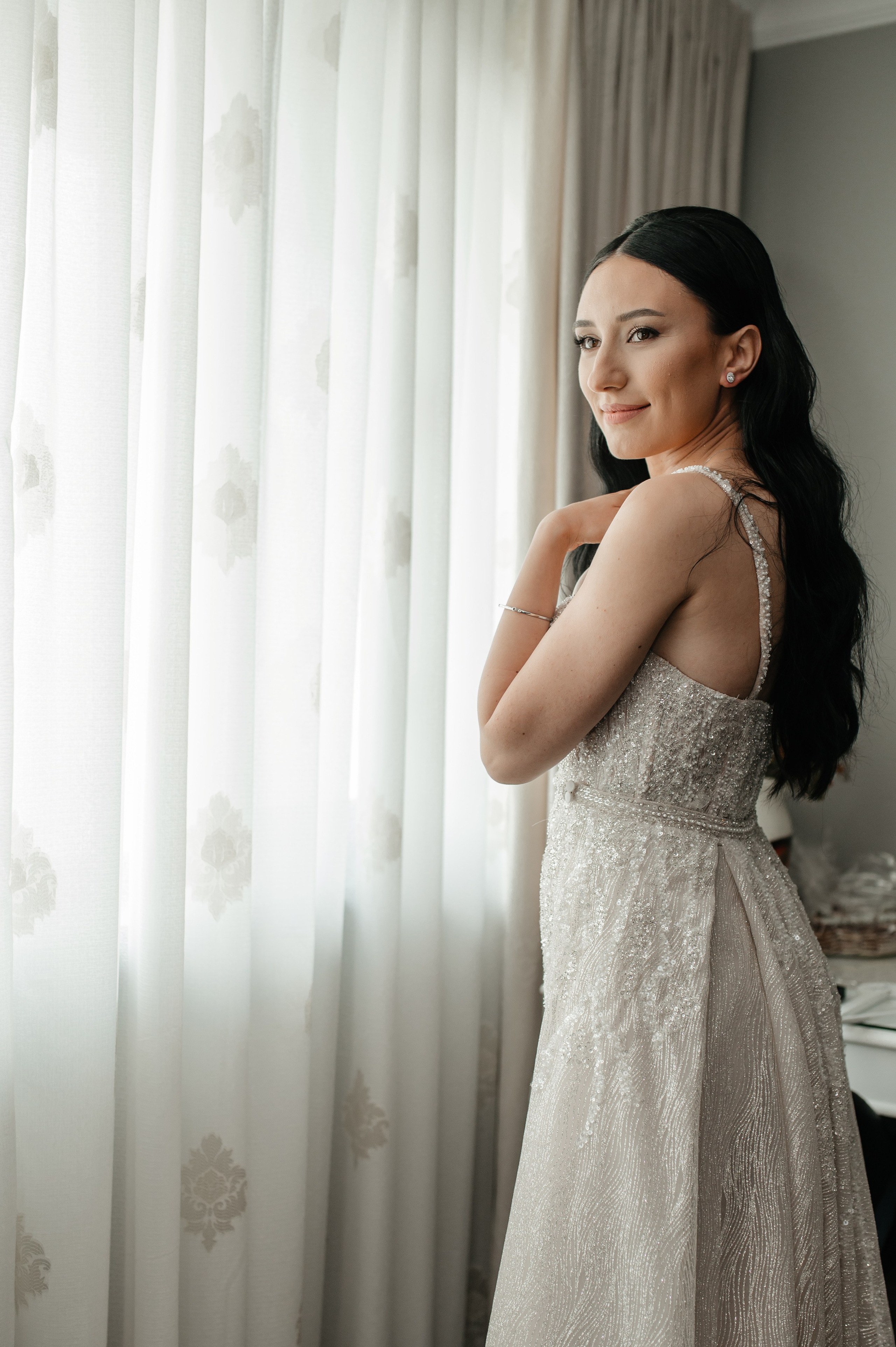 Fotograf si videograf de nunta in stil fotojurnalistic. Proud Vision Weddings | Wedding Photography & Film — Servicii profesionale Foto Video Nunta Iasi