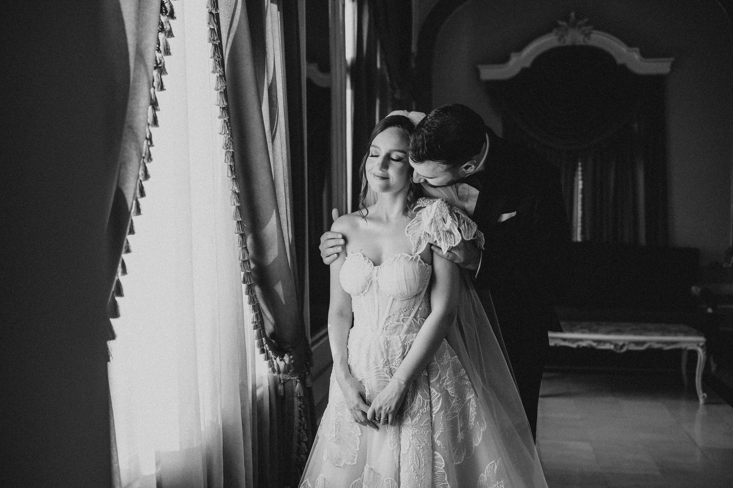 Proud Vision Weddings | Wedding Photography & Film — Servicii profesionale Foto Video Nunta Iasi