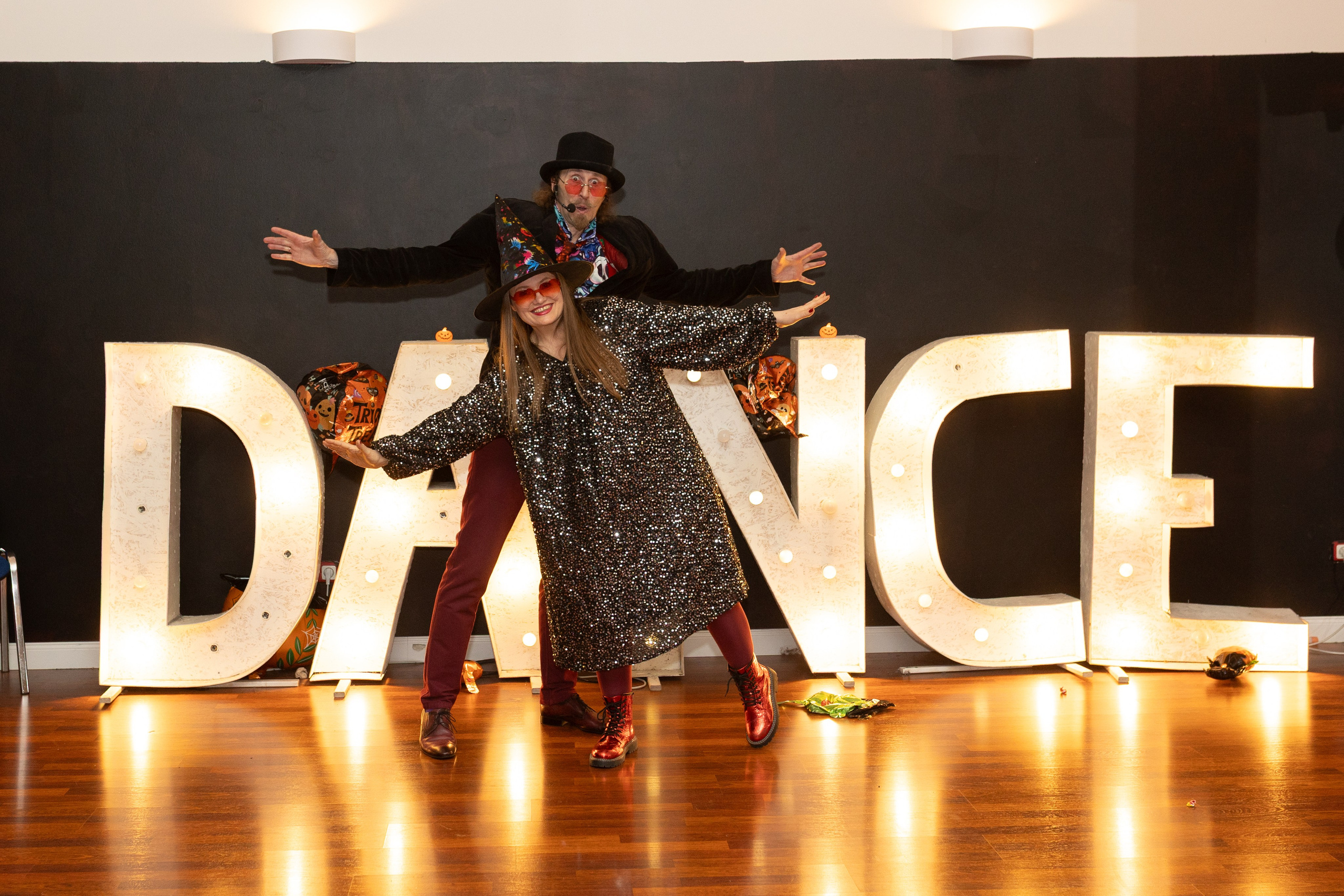 Leo dance studio Helloween 2025. Семейный и детский фотограф в Варшаве Мила Бобровская