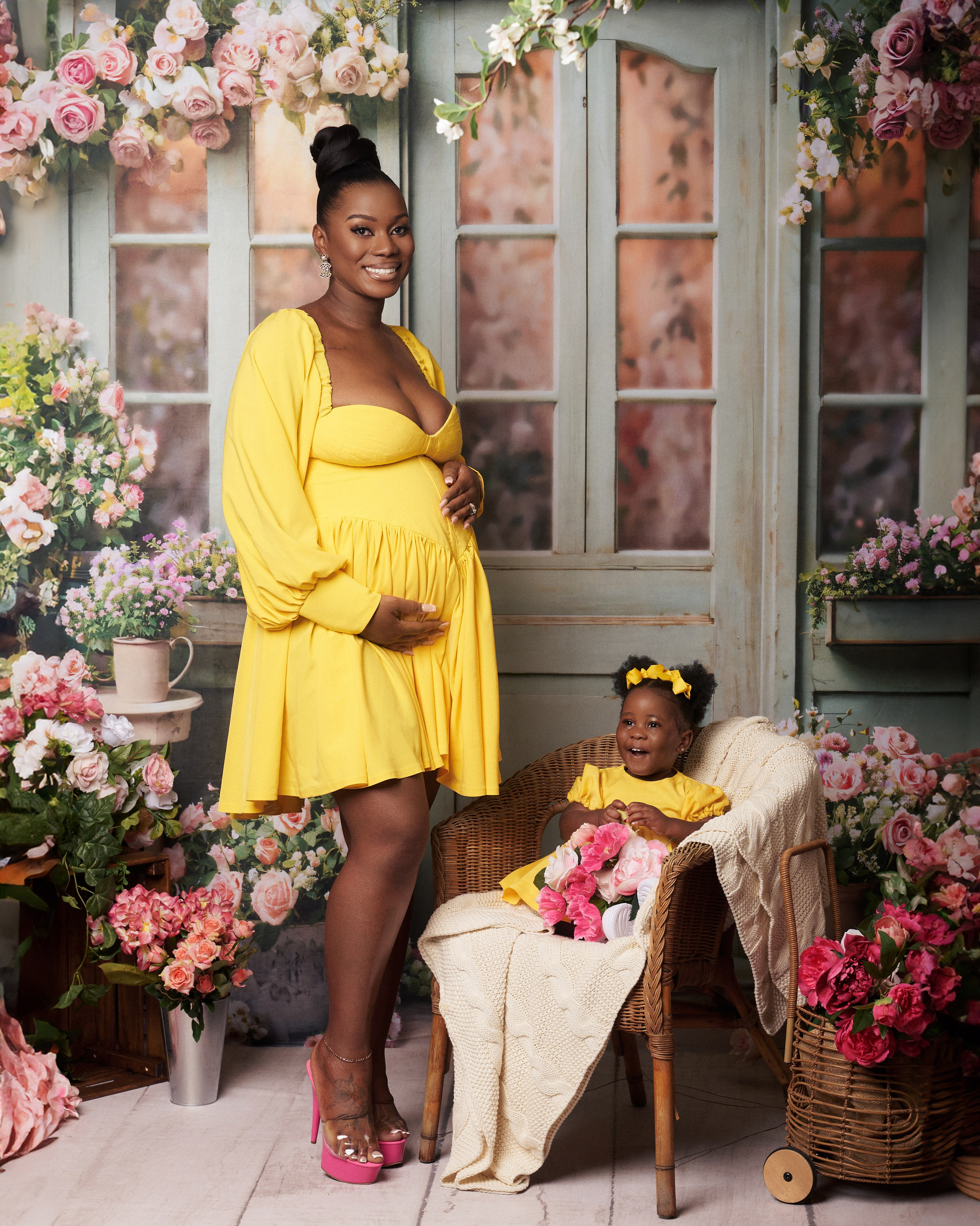 Pregnancy. Triple-A photo studio